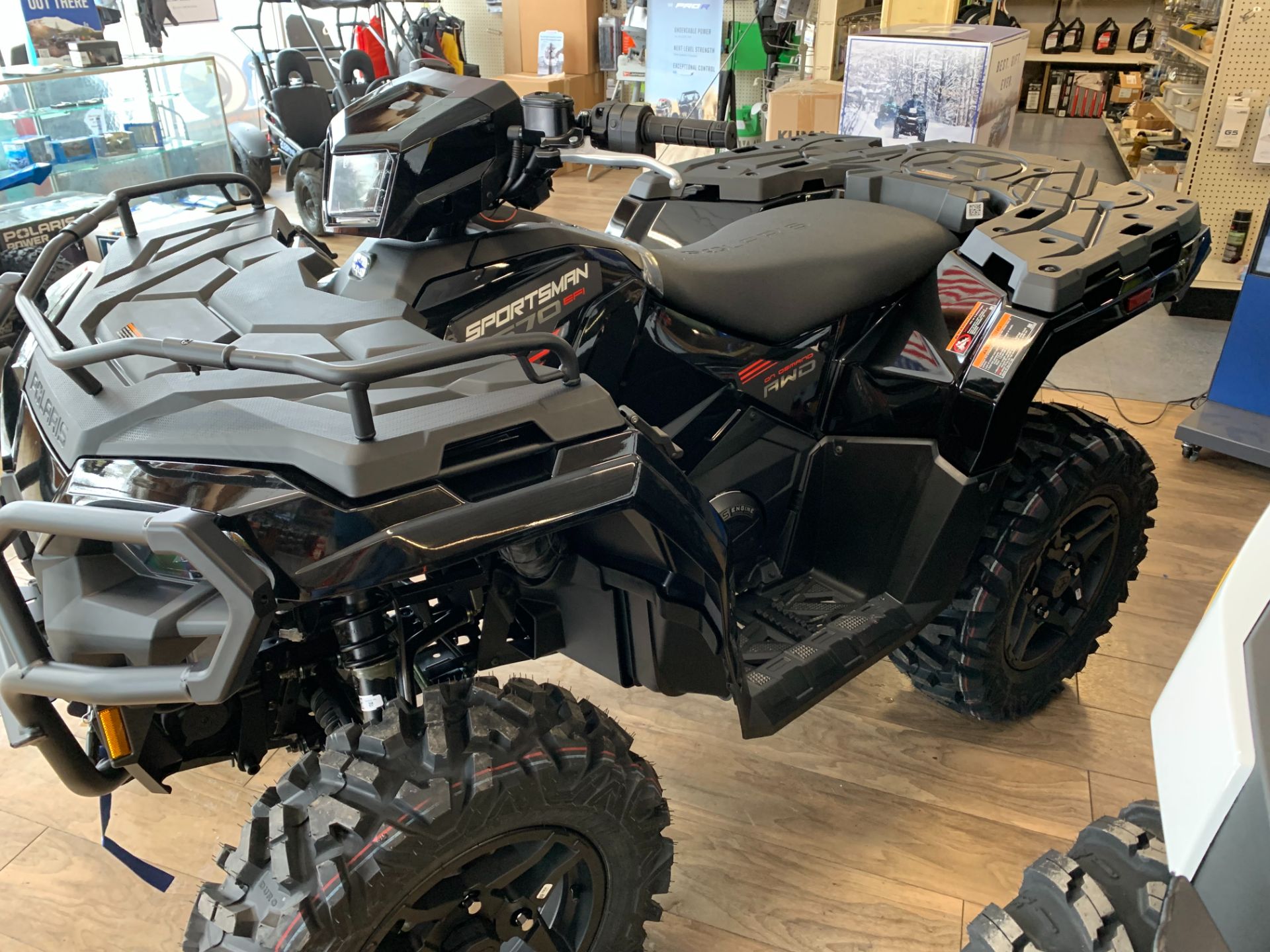 2025 Polaris Sportsman 570 Trail 1