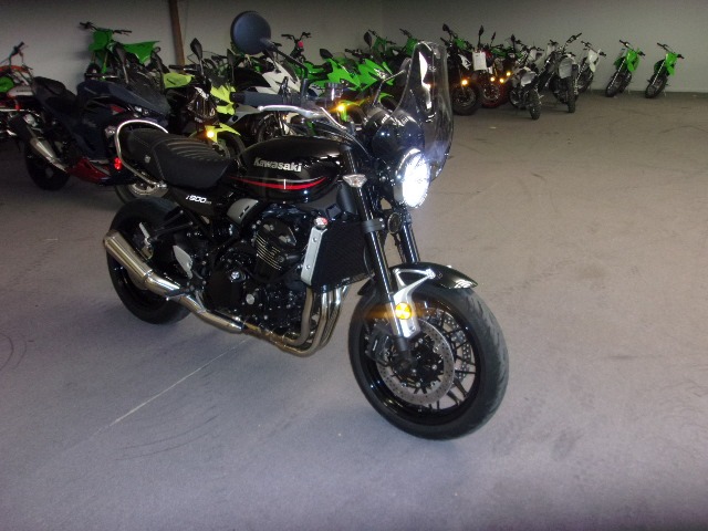 2024 Kawasaki Z900RS ABS 3