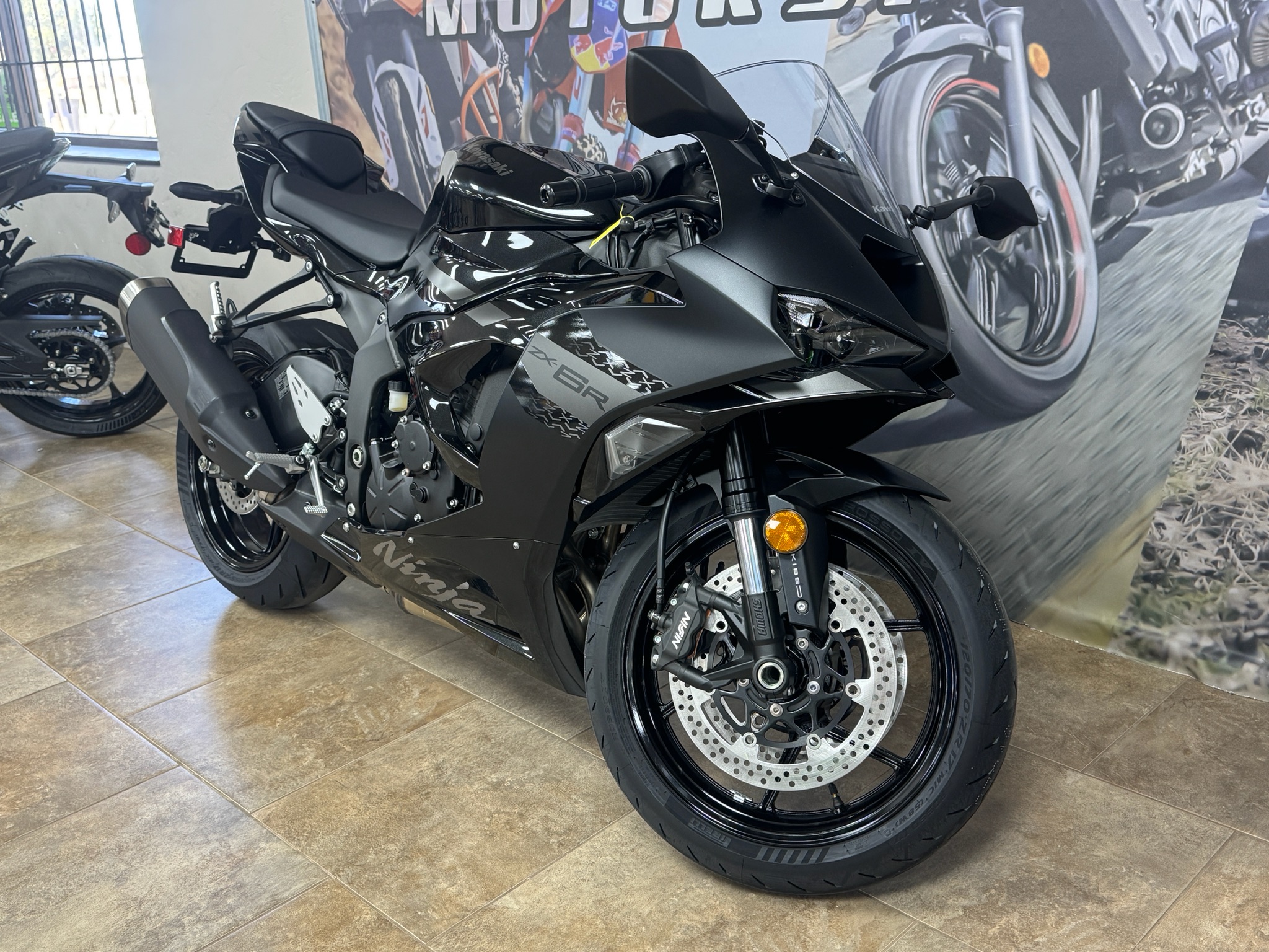 2027 Kawasaki Ninja® ZX-6R 2
