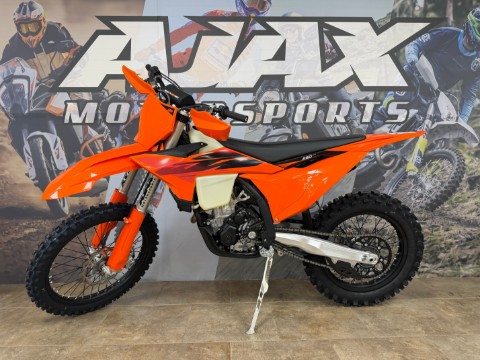 2027 KTM 250 XC-F — photo 1 of 13