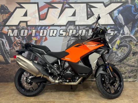 2027 KTM 1390 Super Adventure S EVO — photo 1 of 26