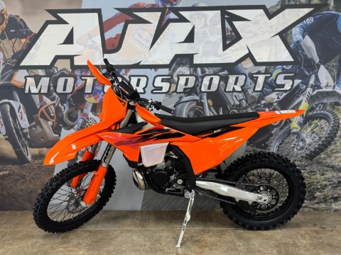 2027 KTM 300 XC — photo 1 of 13