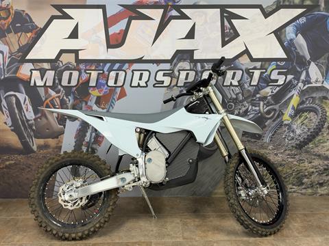 2025 Stark VARG MX 1.2 60 hp — photo 1 of 18