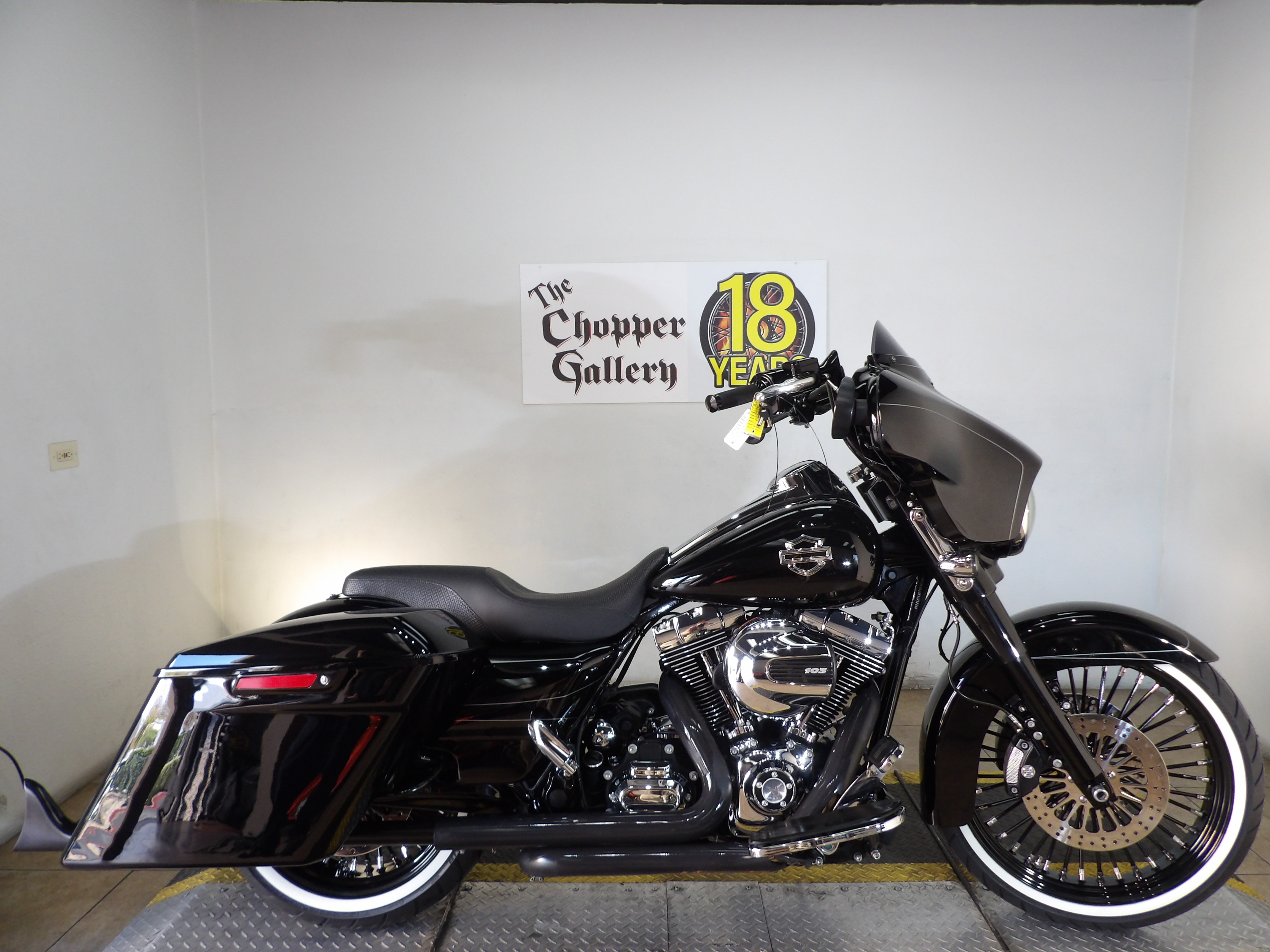 2015 Harley-Davidson Street Glide® Special 1