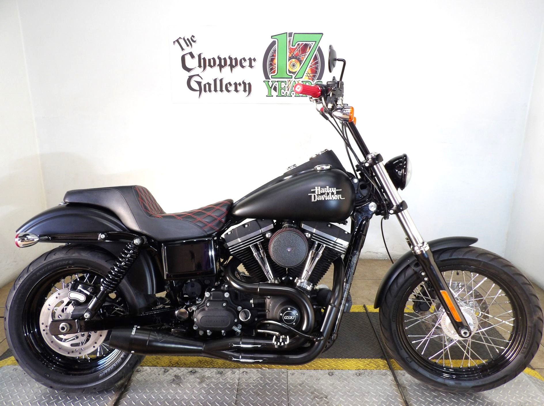 Chopper Harley Davidson Dyna Bob 2011 Harley Street Bob 2011 Dyna