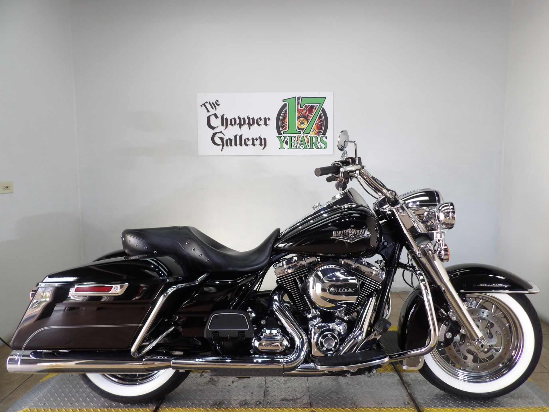 Used 2016 great Harley Davidson Road King