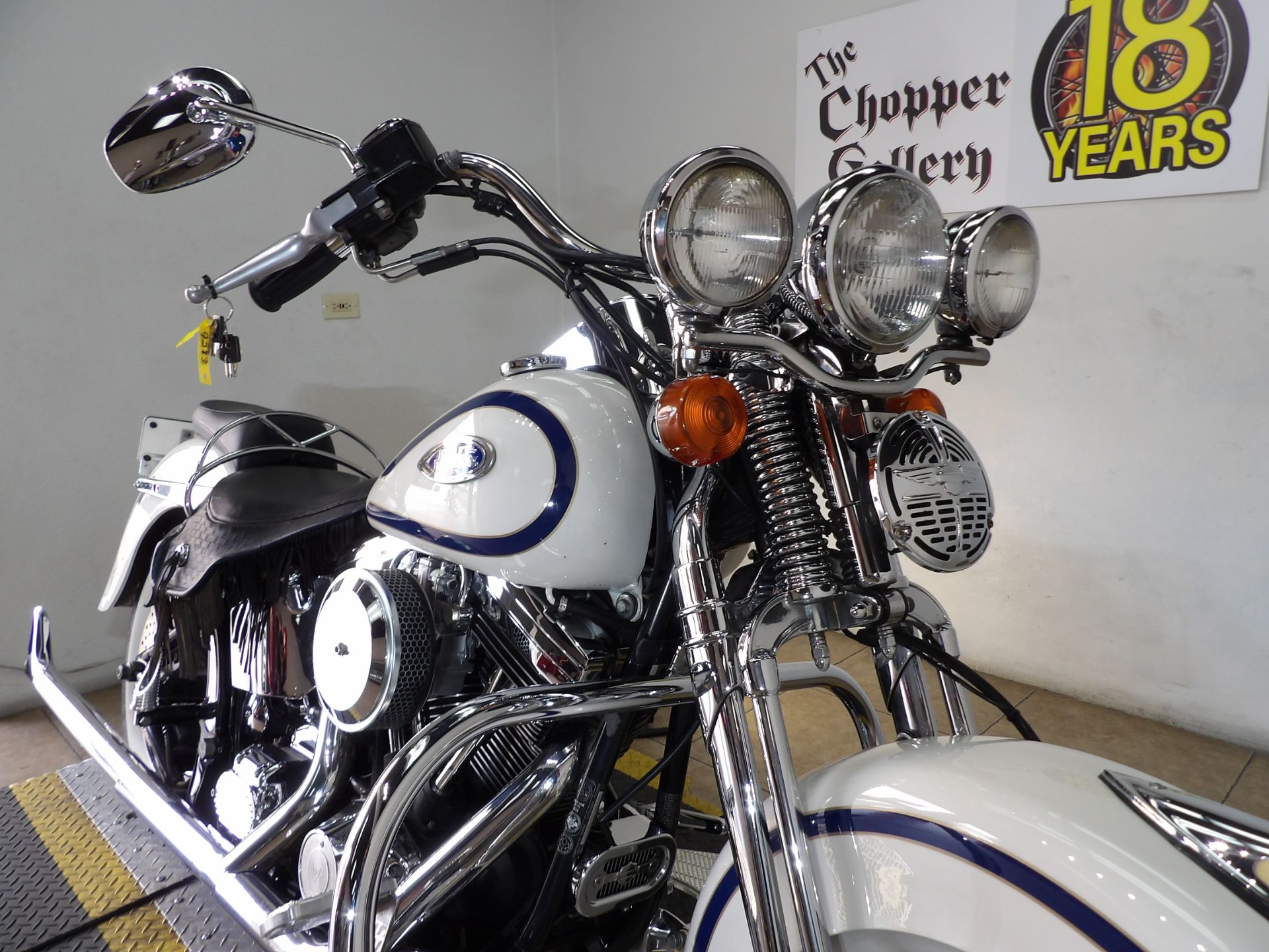 Harley-Davidson 廃盤FLSTS1340 97タンクエンブレム Harley Davidson Flsts 1997 純正オプション 【公式通販】