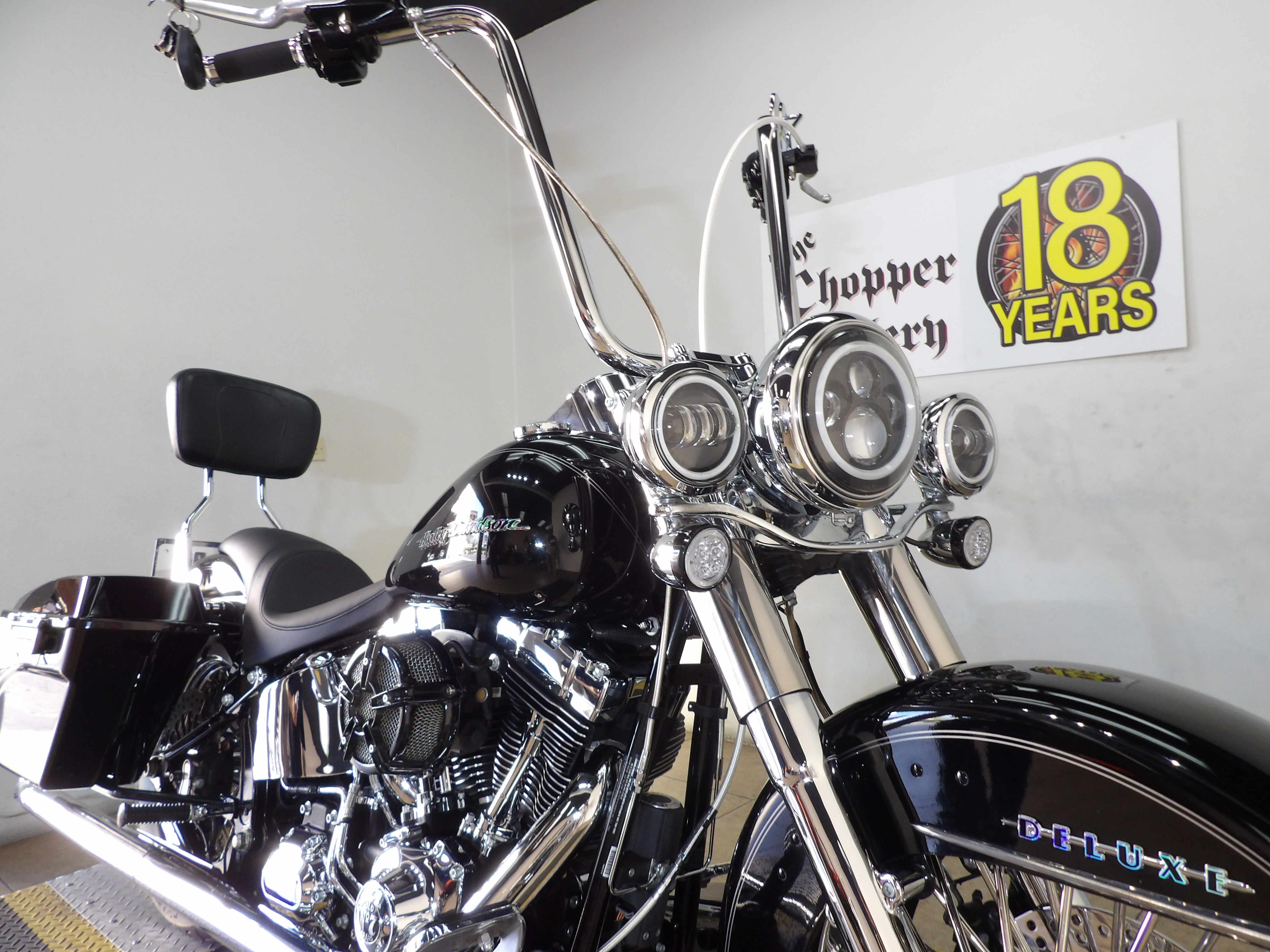 2017 Harley-Davidson Softail® Deluxe 3