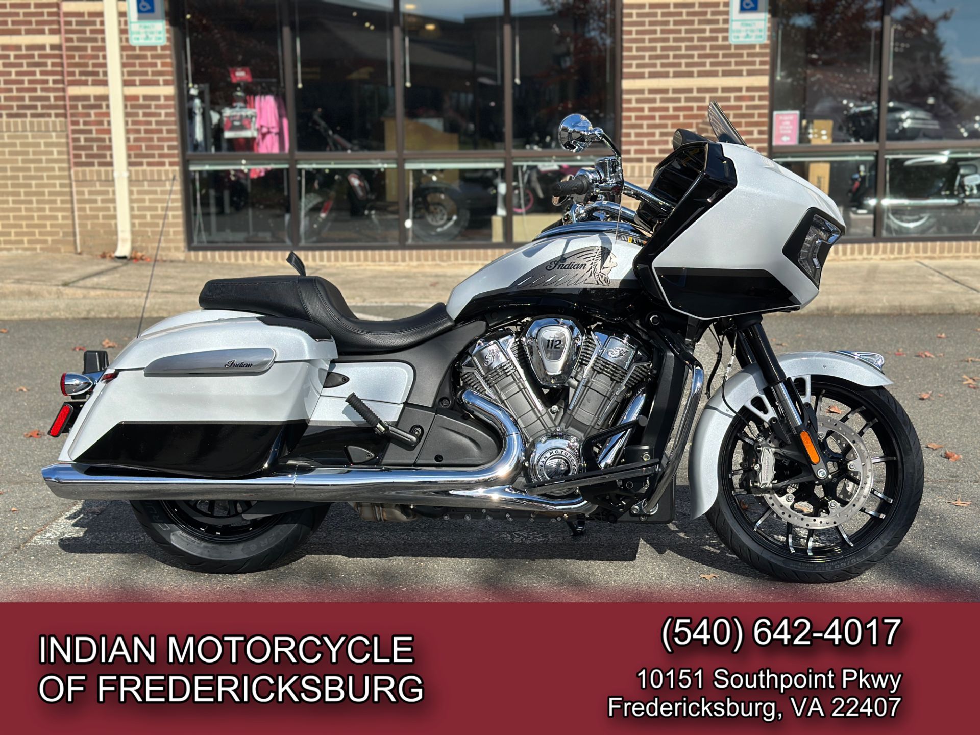 2025 Indian Motorcycle Challenger® Limited 112 with PowerBand