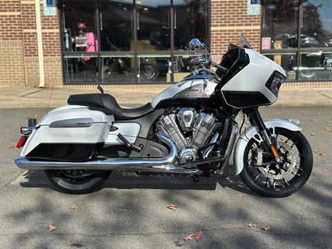 2025 Indian Motorcycle Challenger® Limited 112 with PowerBand