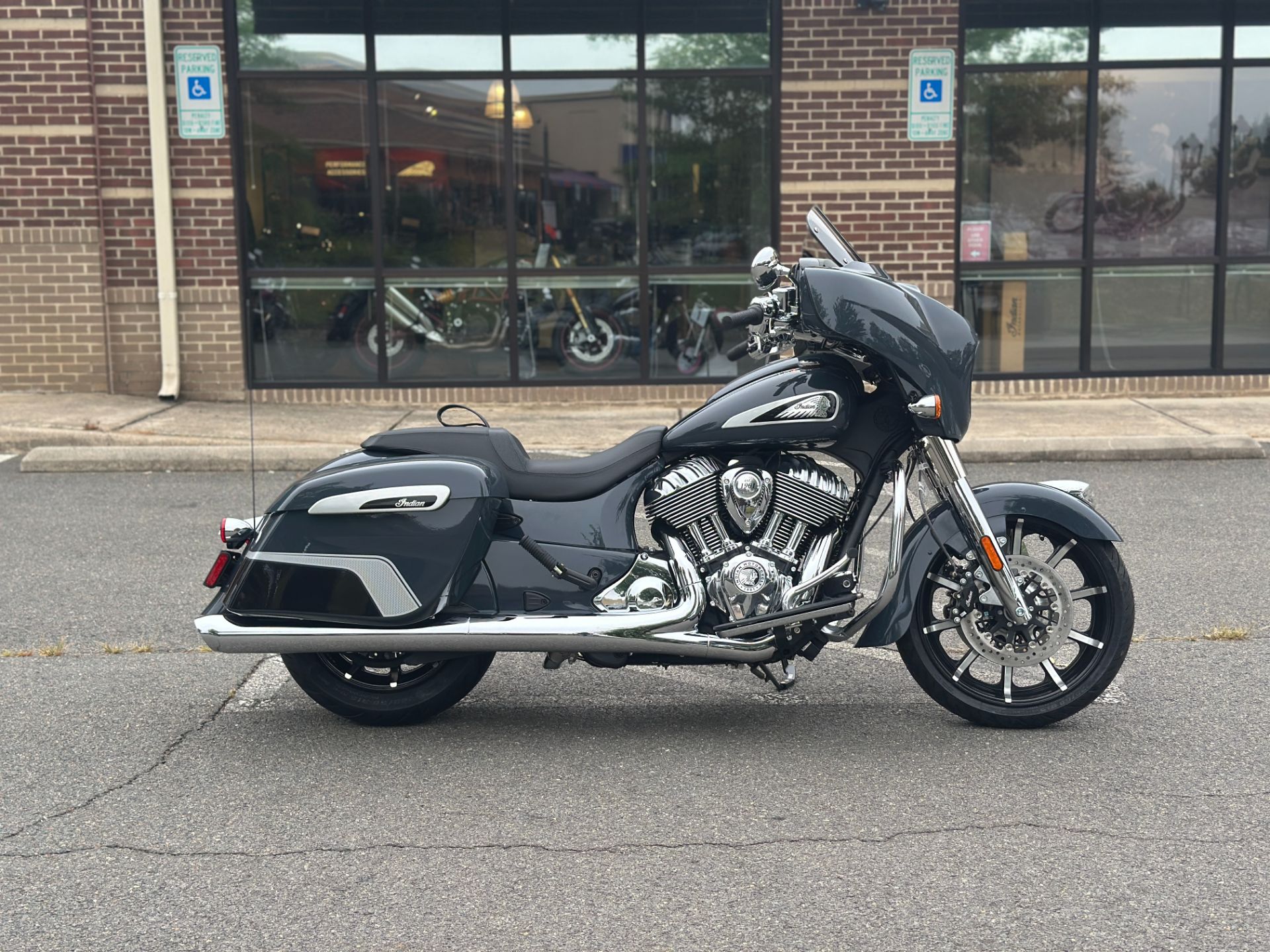 2025 Indian Motorcycle Chieftain® Limited Motorcycles