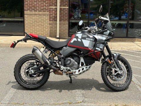 2024 Ducati Desert X — photo 1 of 10