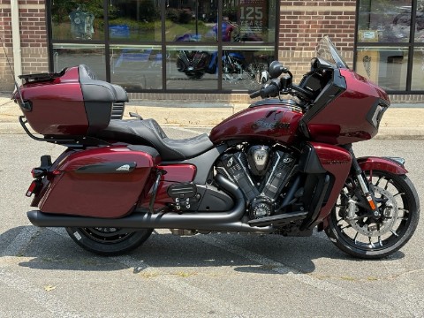 2026 Indian Pursuit Dark Horse with 112 and Powerband Audio Package — photo 1 of 10