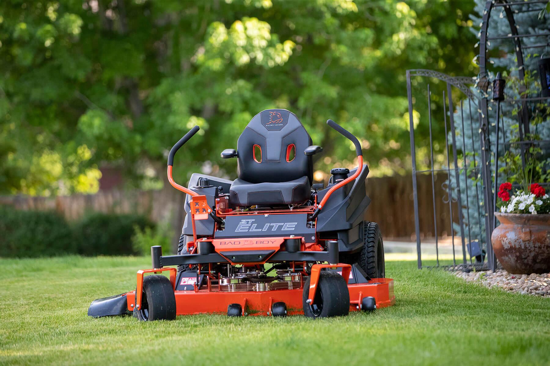 New 2024 Bad Boy Mowers ZT Elite 60 in. Kohler Pro 7000 26 hp