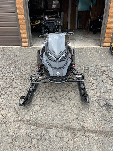 人気の春夏 Blizzard MXZ Ski-Doo 2023 Used 850 XT Ripper Ice ES E-TEC ウエイトトレーニング