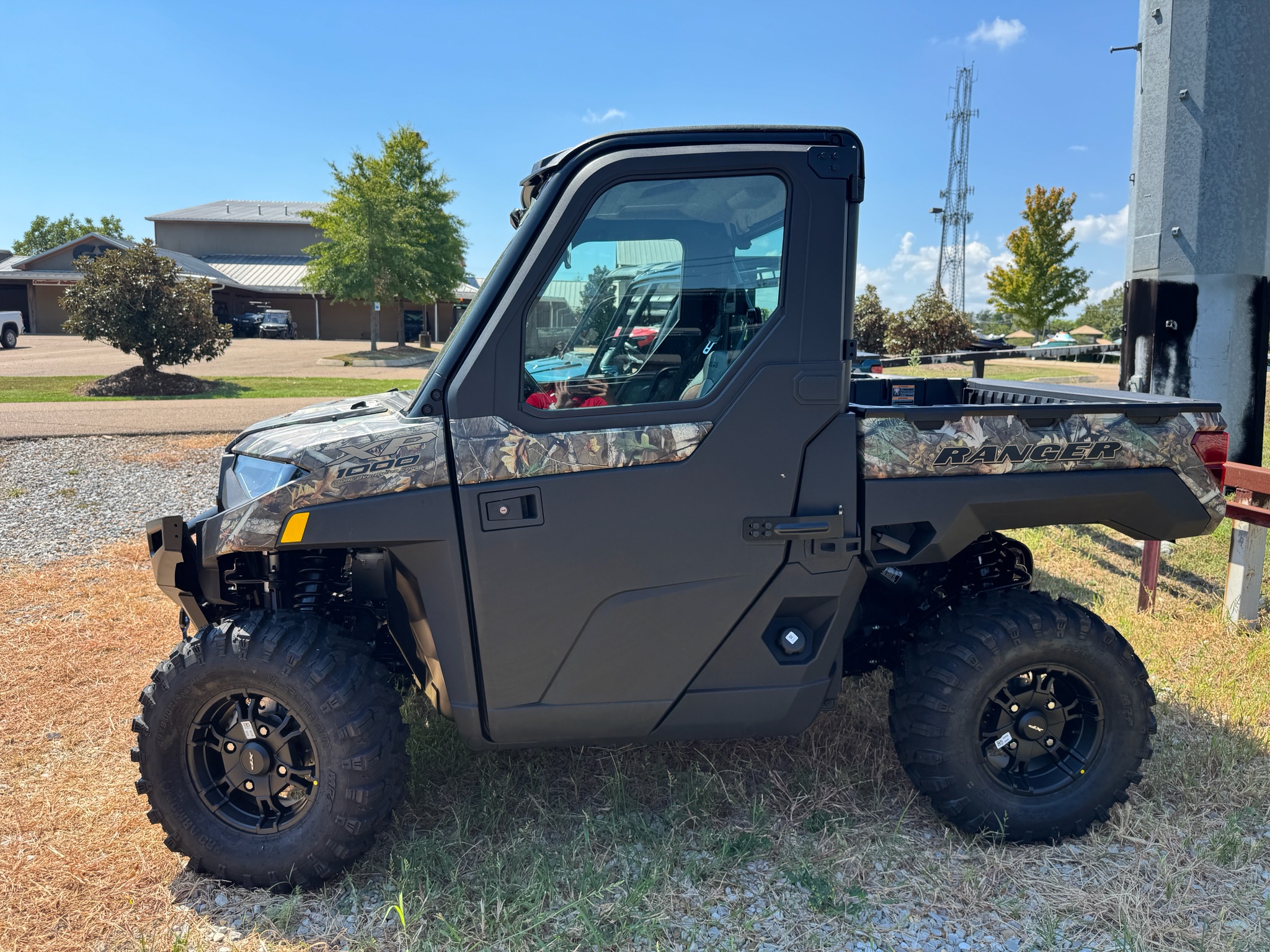 2027 Polaris Ranger photo 4