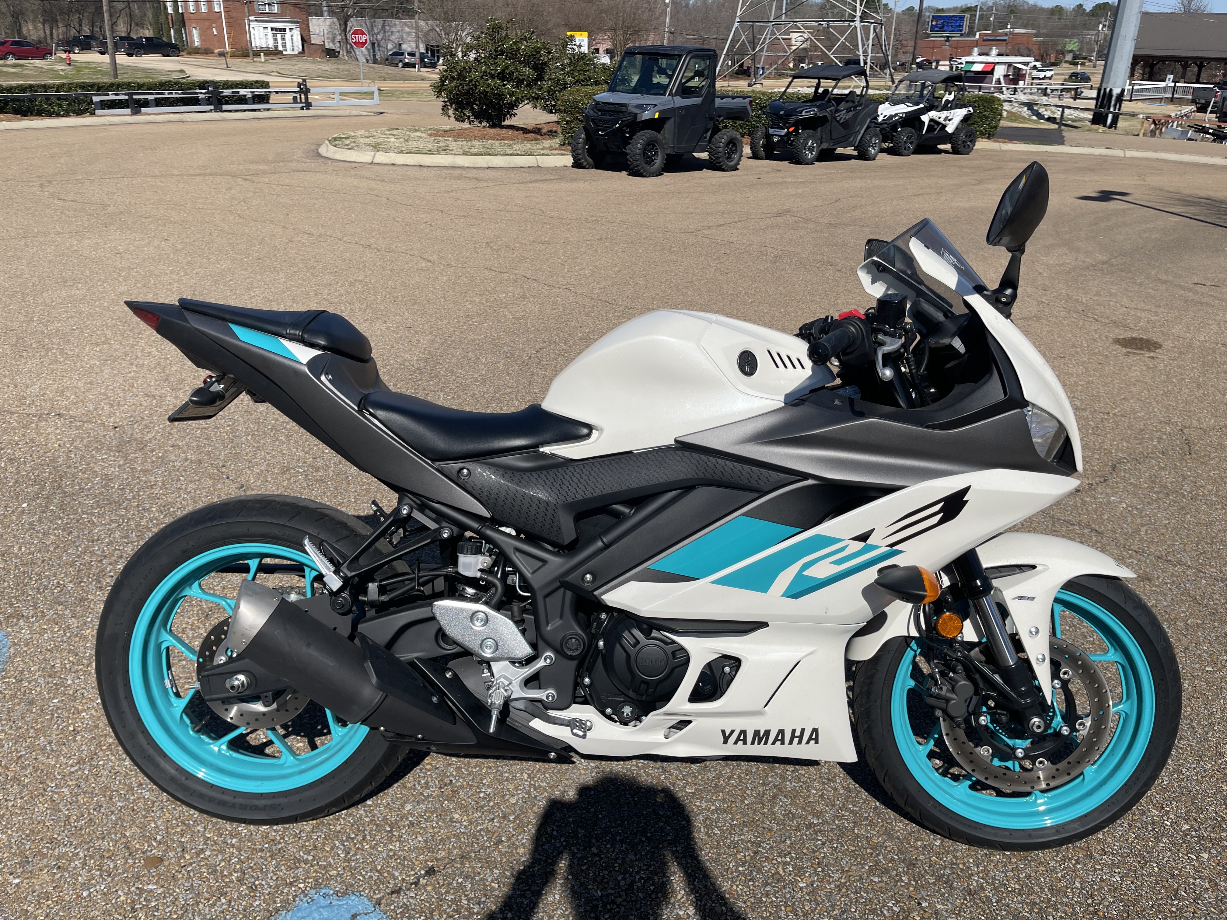 Used 2024 Yamaha YZF-R3, Ridgeland MS | Specs, Price, Photos | Vivid ...