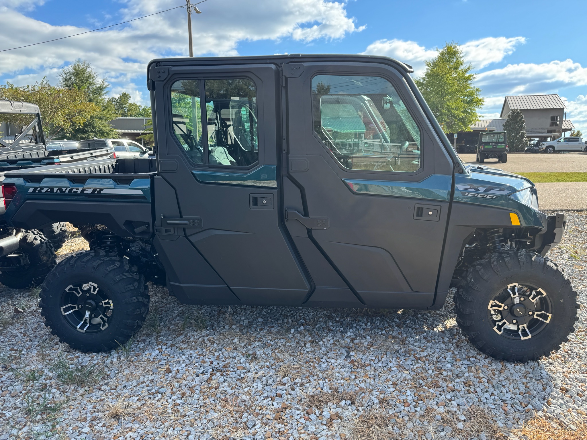 2027 Polaris Ranger photo 4