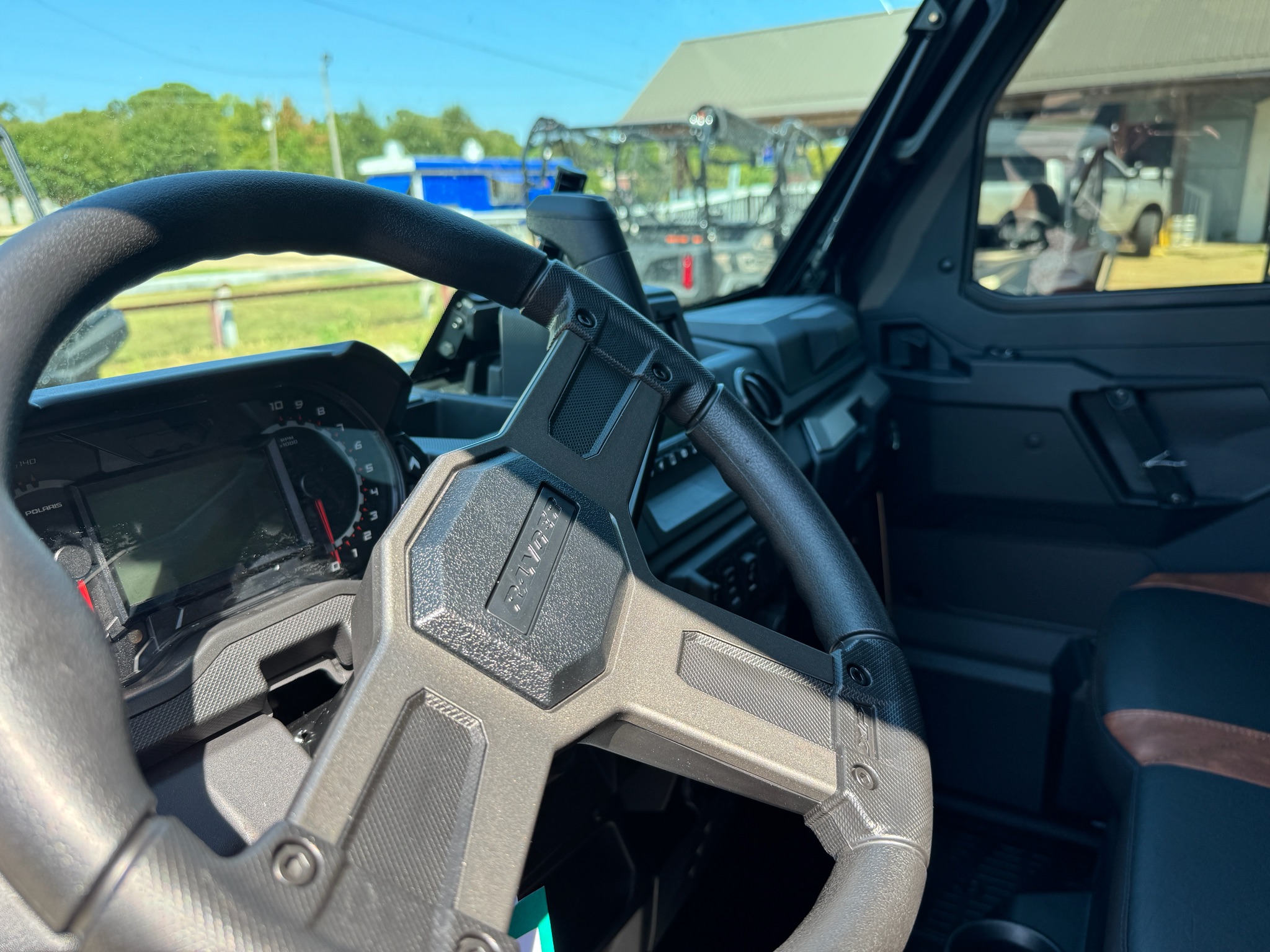 2027 Polaris Ranger photo 5