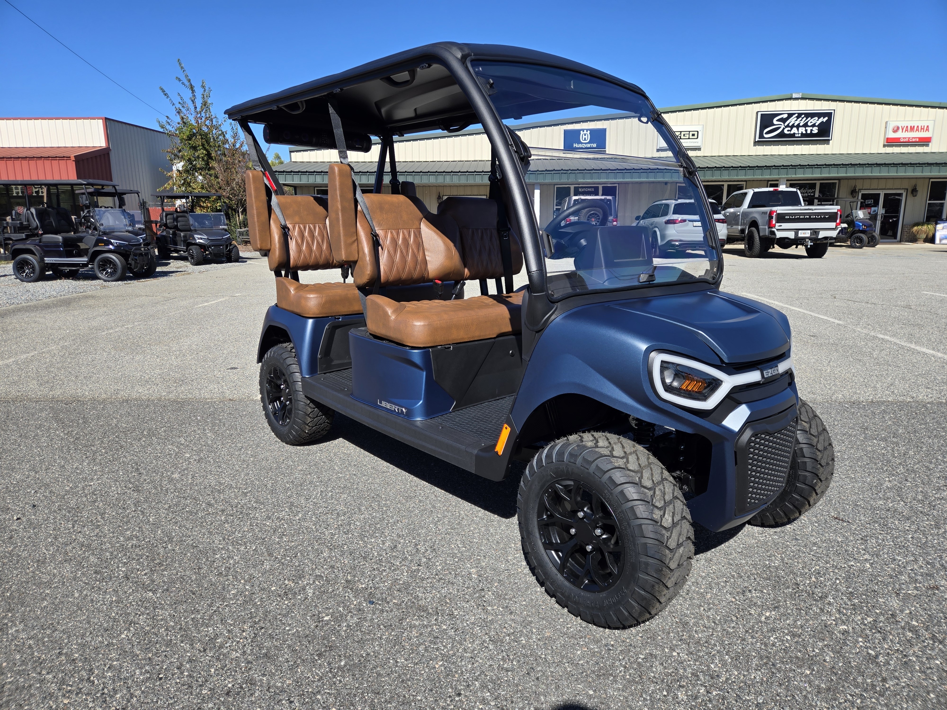 2027 EZGO LIBERTY photo 3