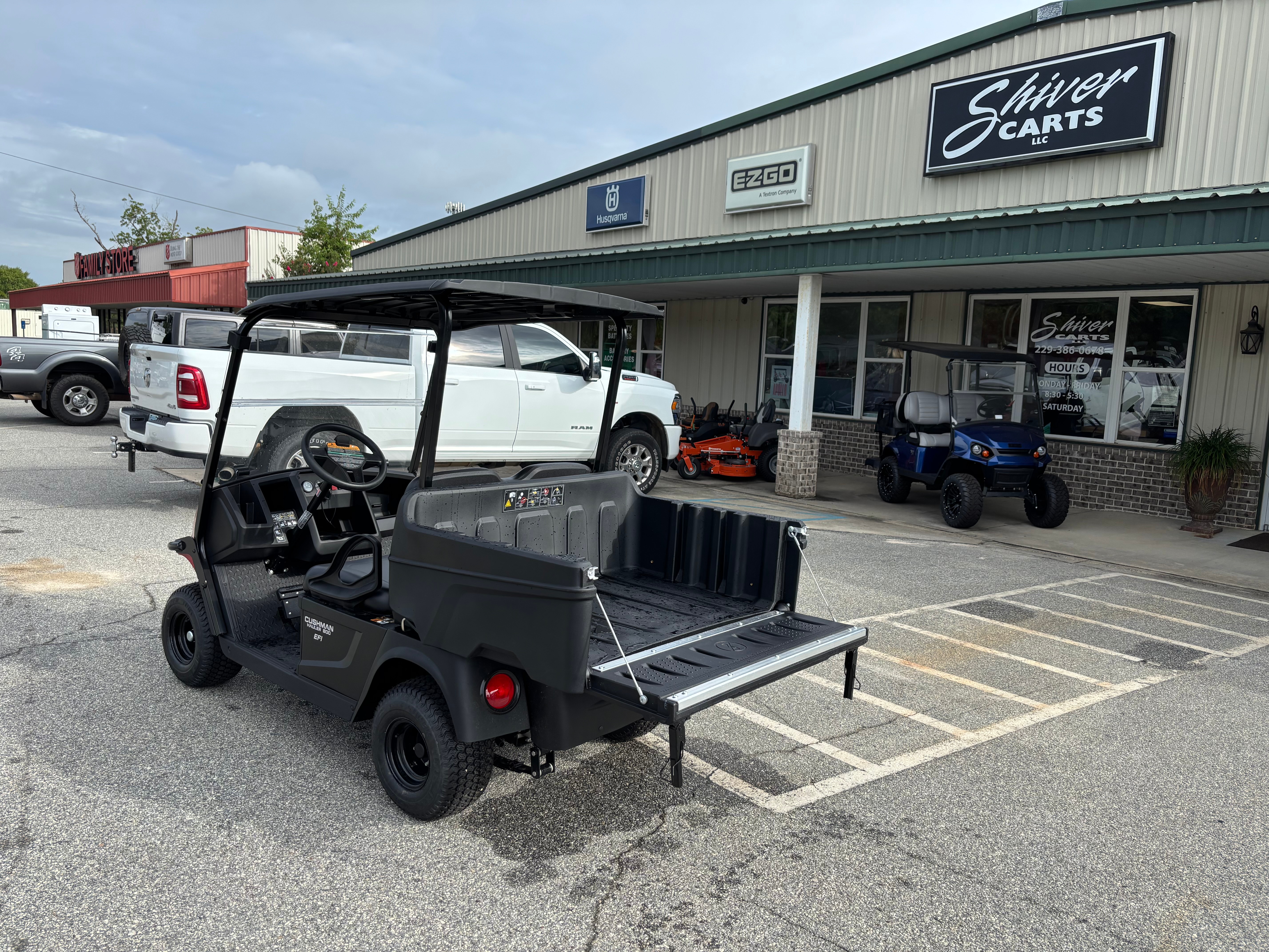 2027 EZGO CUSHMAN photo 5