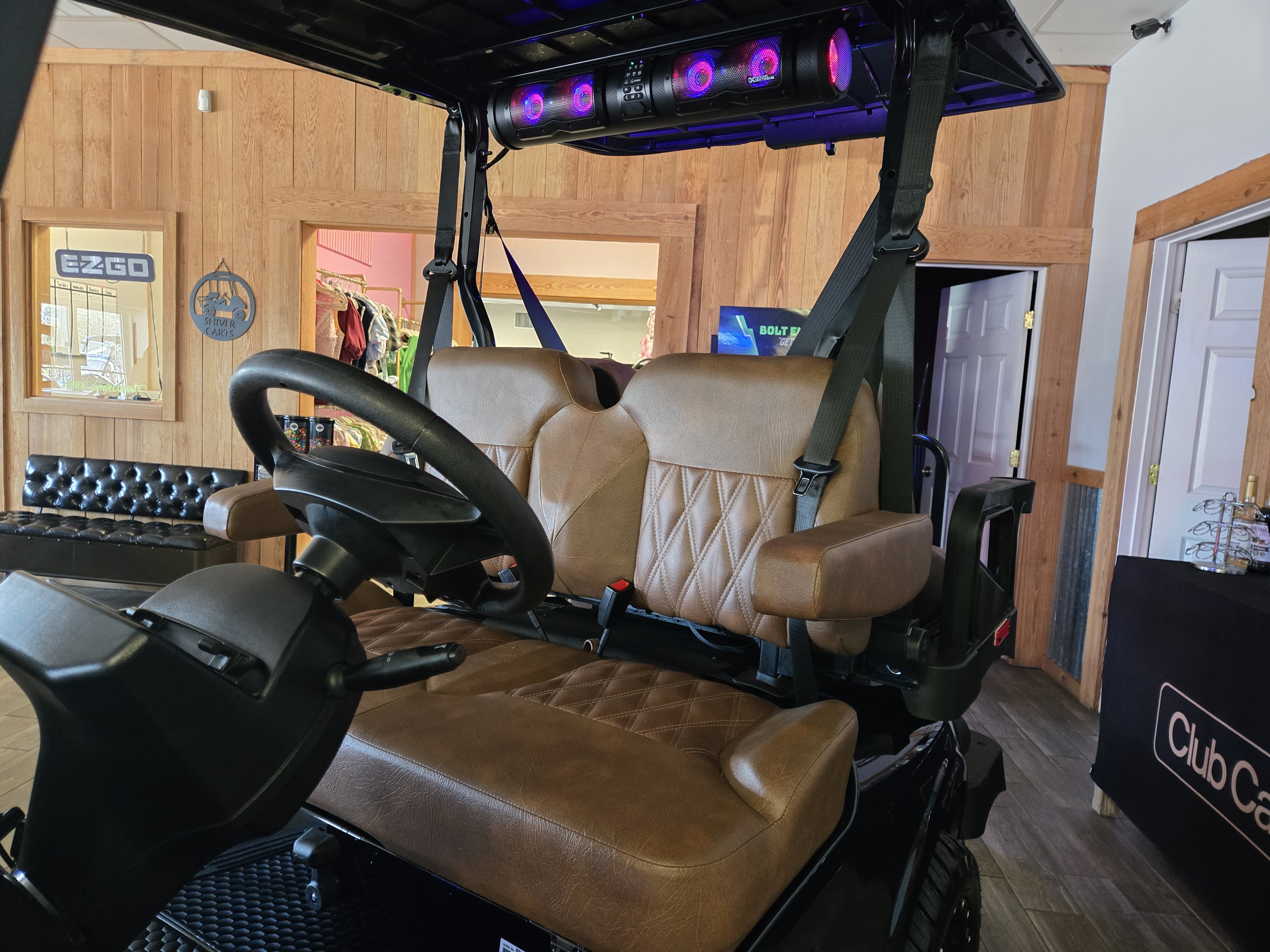 2027 EZGO LIBERTY photo 5