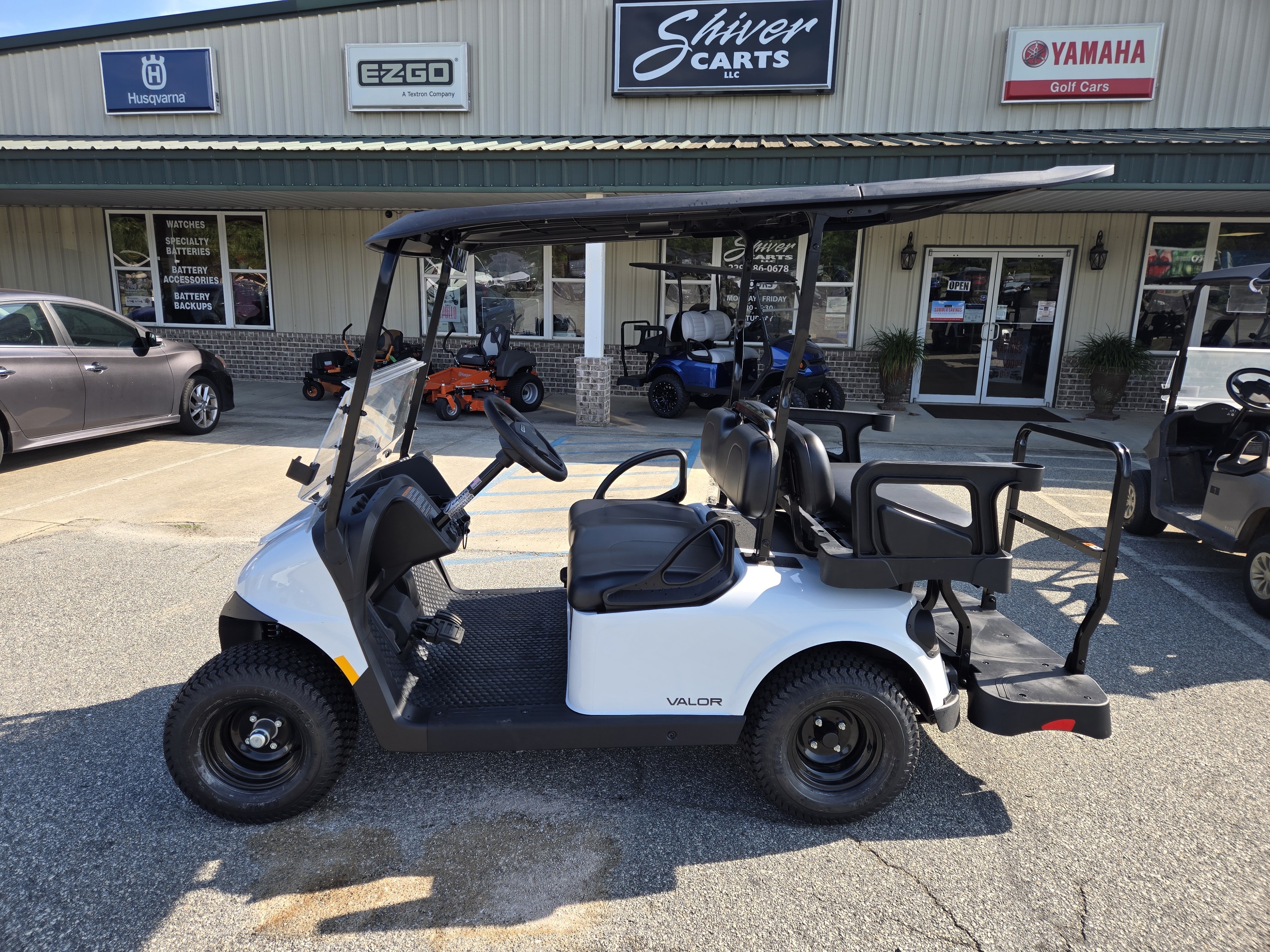 2027 EZGO RXV