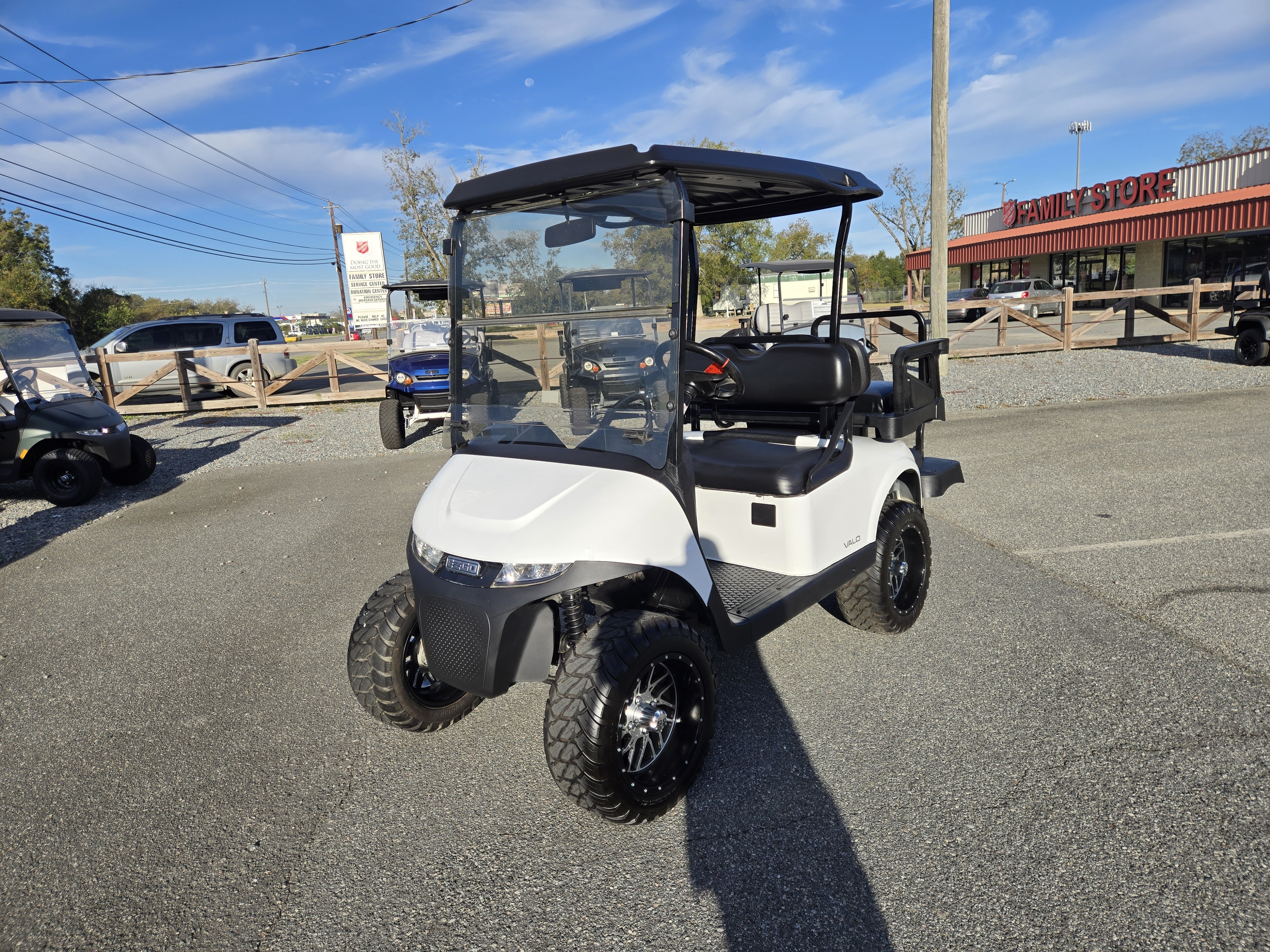 2024 EZGO EZGO photo 2