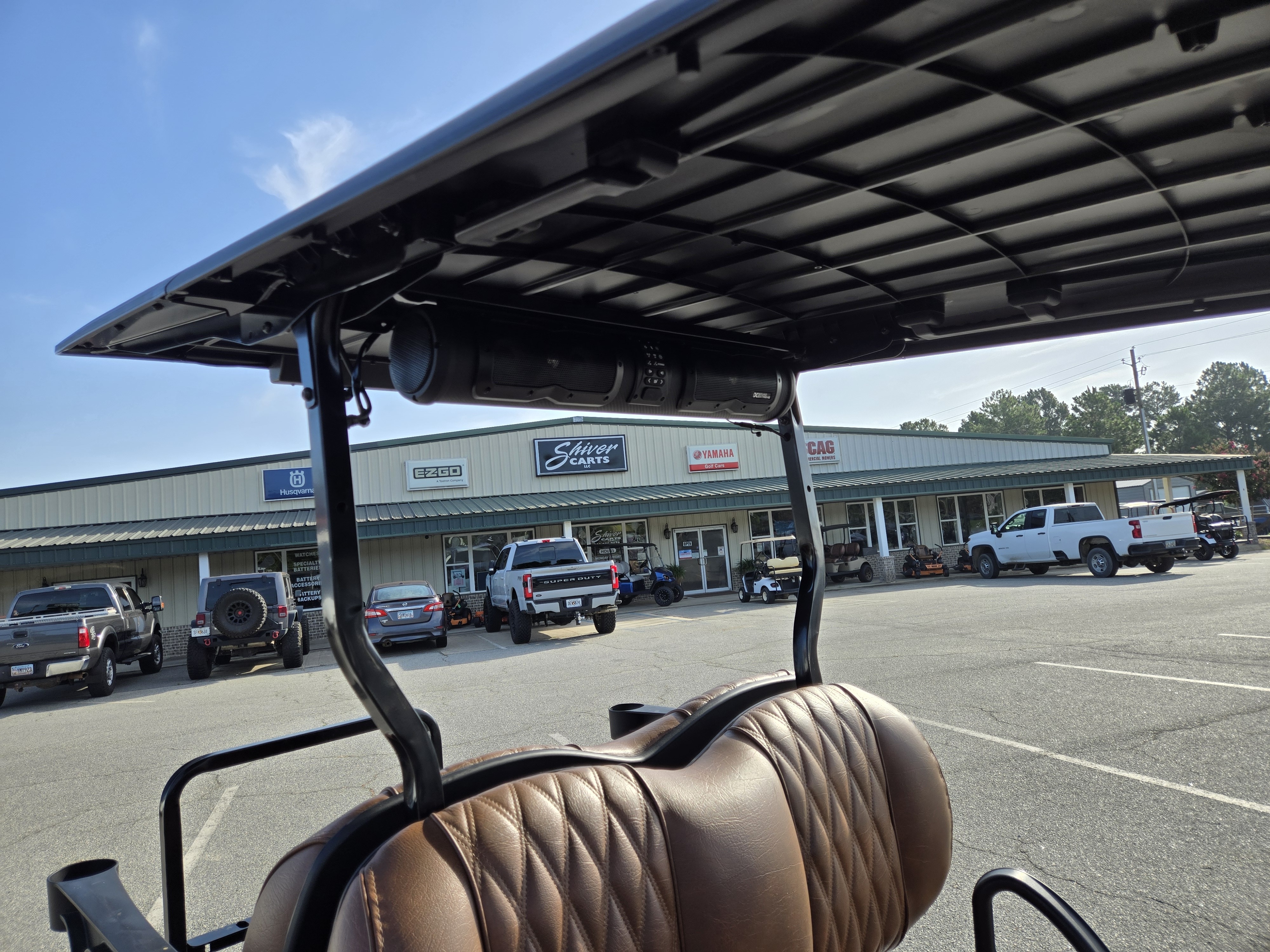 2026 E-Z-GO RXV 4 Summit XT Elite Lithium — photo 4