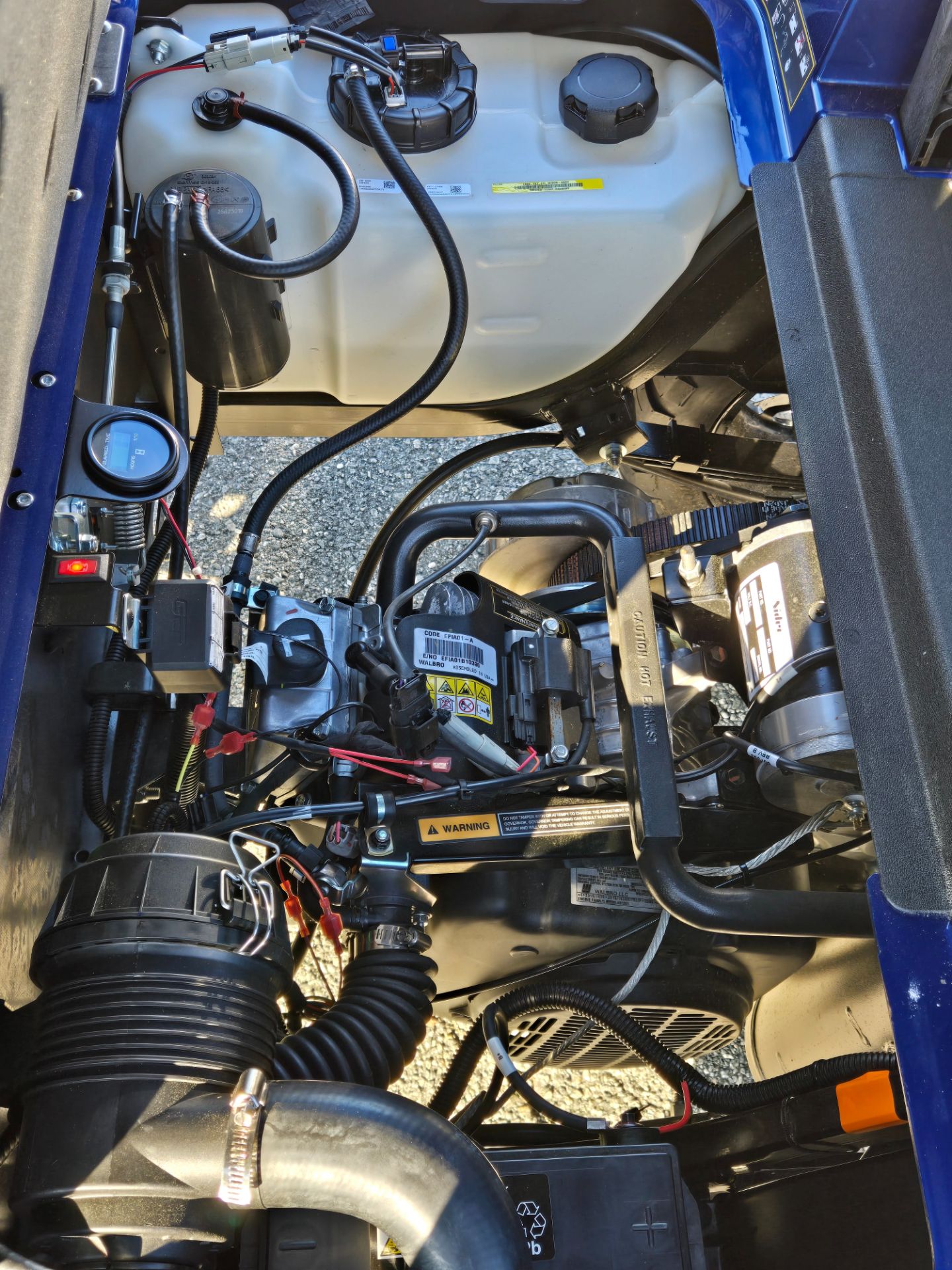2026 E-Z-GO MY26 Express 4 Touring S 13.5 Gas — photo 4