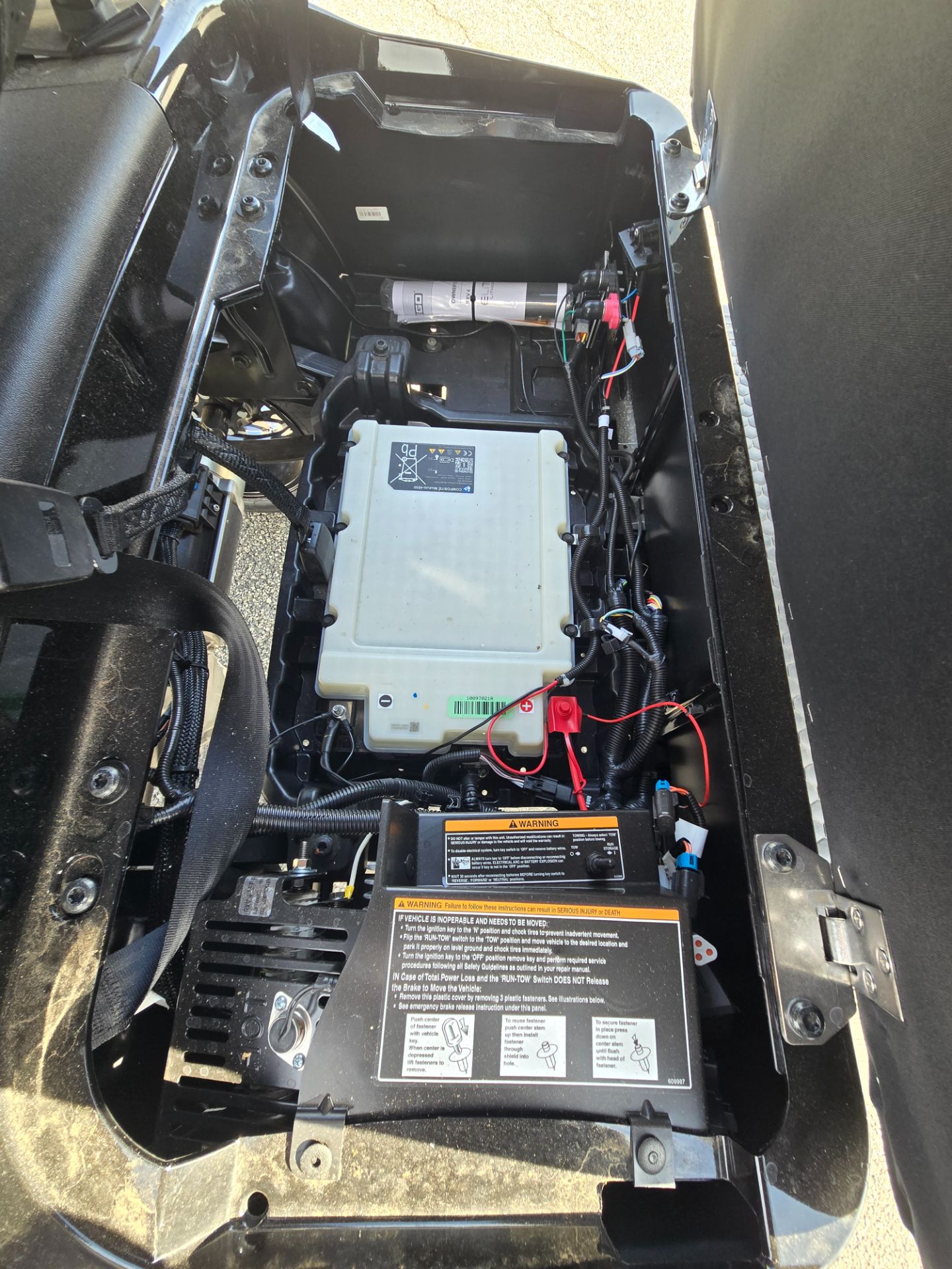 2026 E-Z-GO RXV 4 Summit XTL Elite Lithium — photo 5