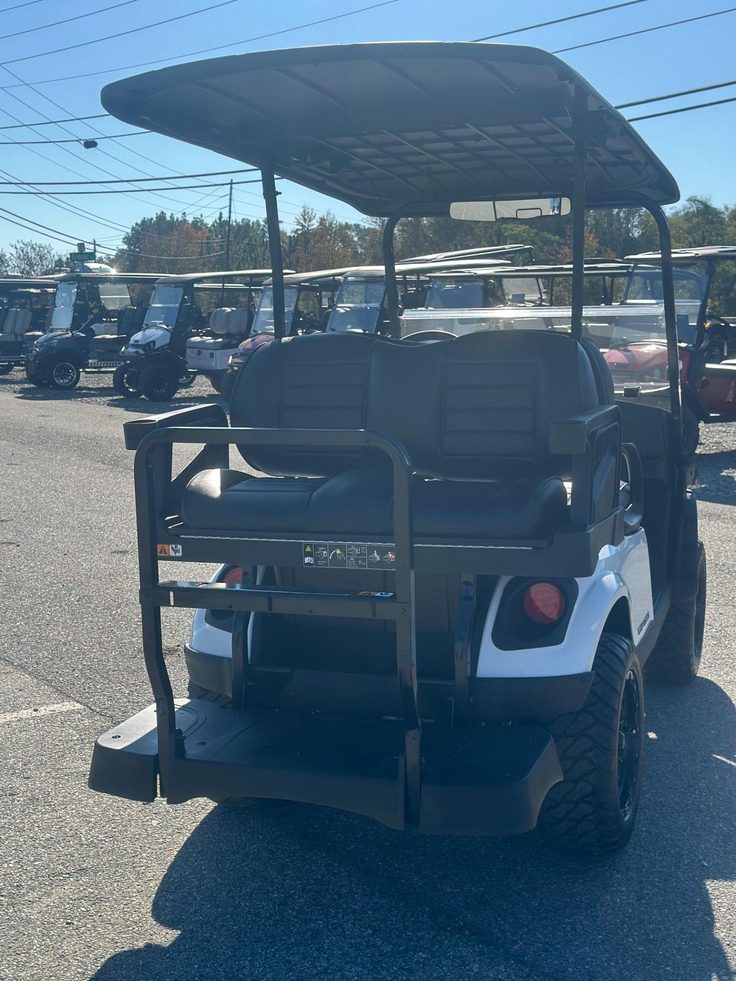 2026 E-Z-GO MY26 Express 4 Touring S 13.5 Gas — photo 4