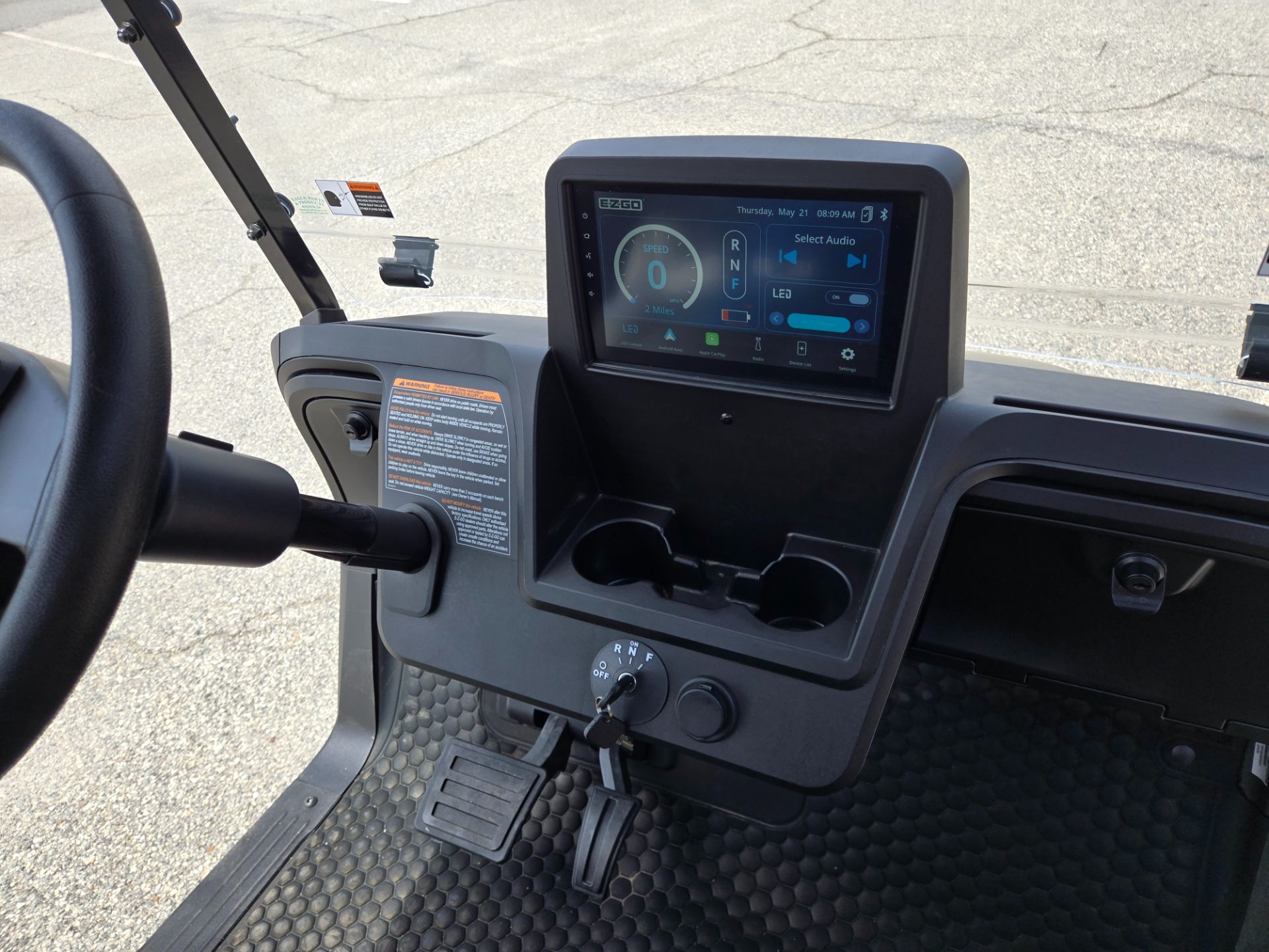 2026 E-Z-GO RXV 4 Summit XT Elite Lithium — photo 4