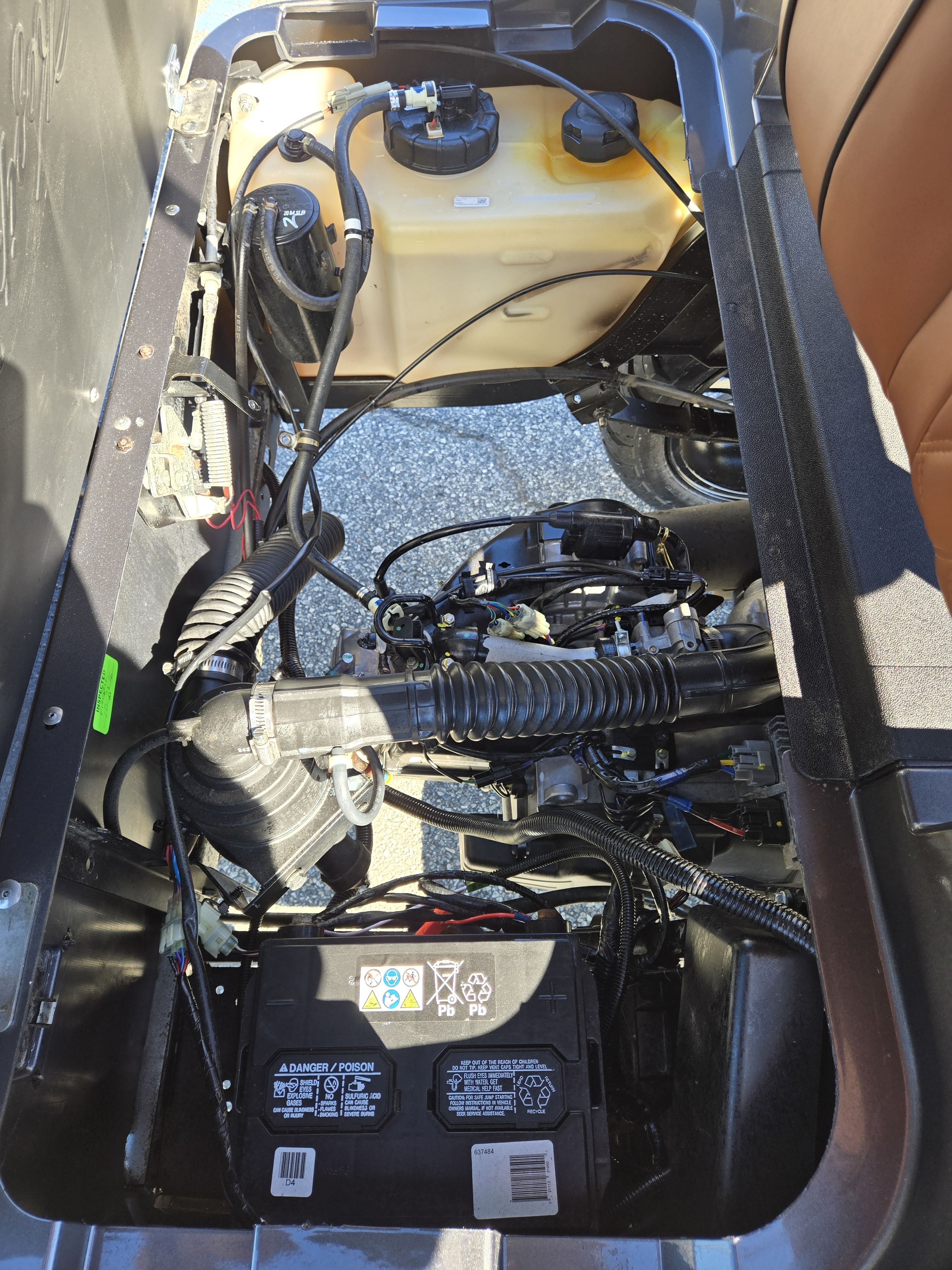 2021 EZGO TXT photo 6