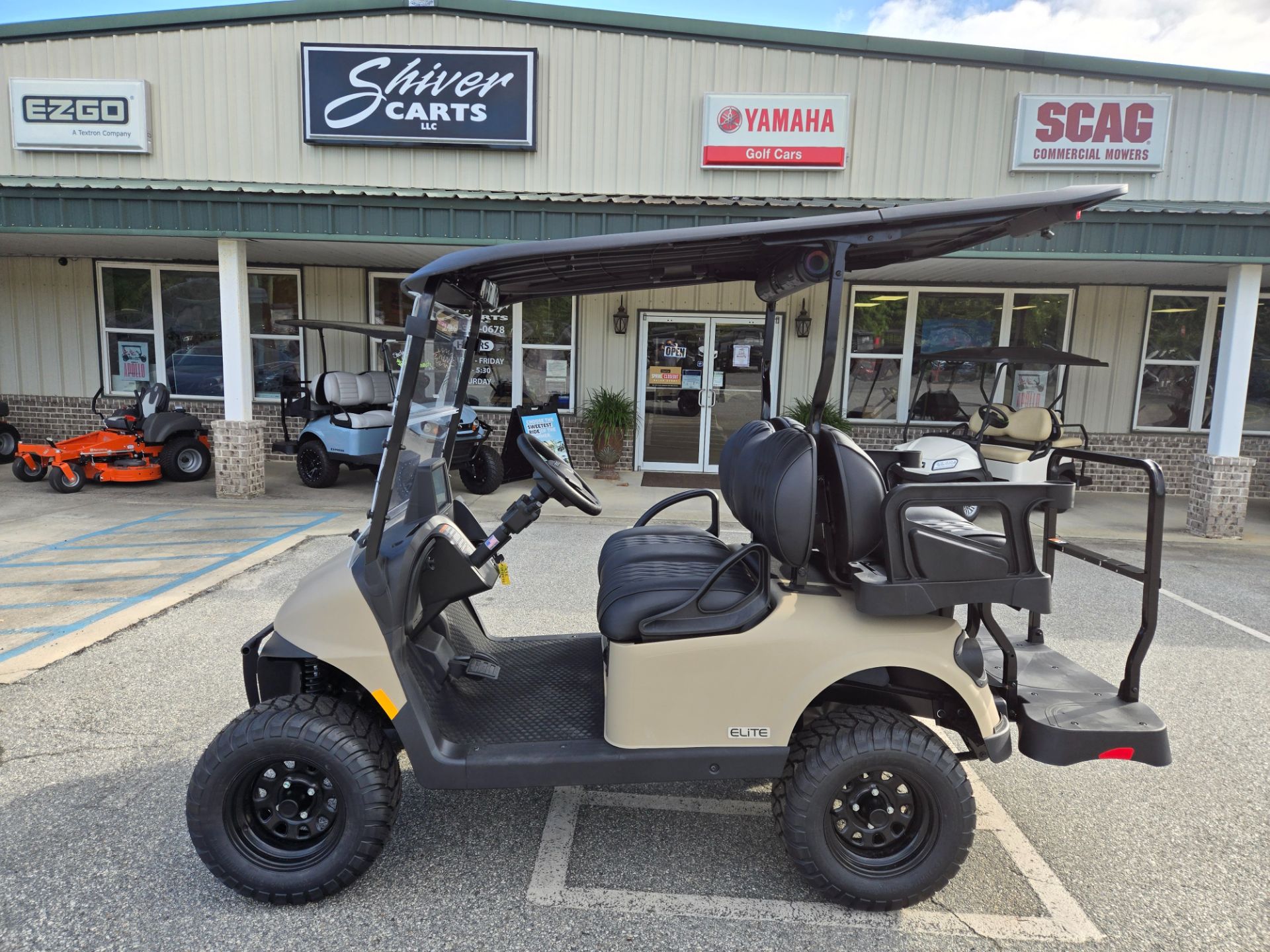2026 EZGO RXV