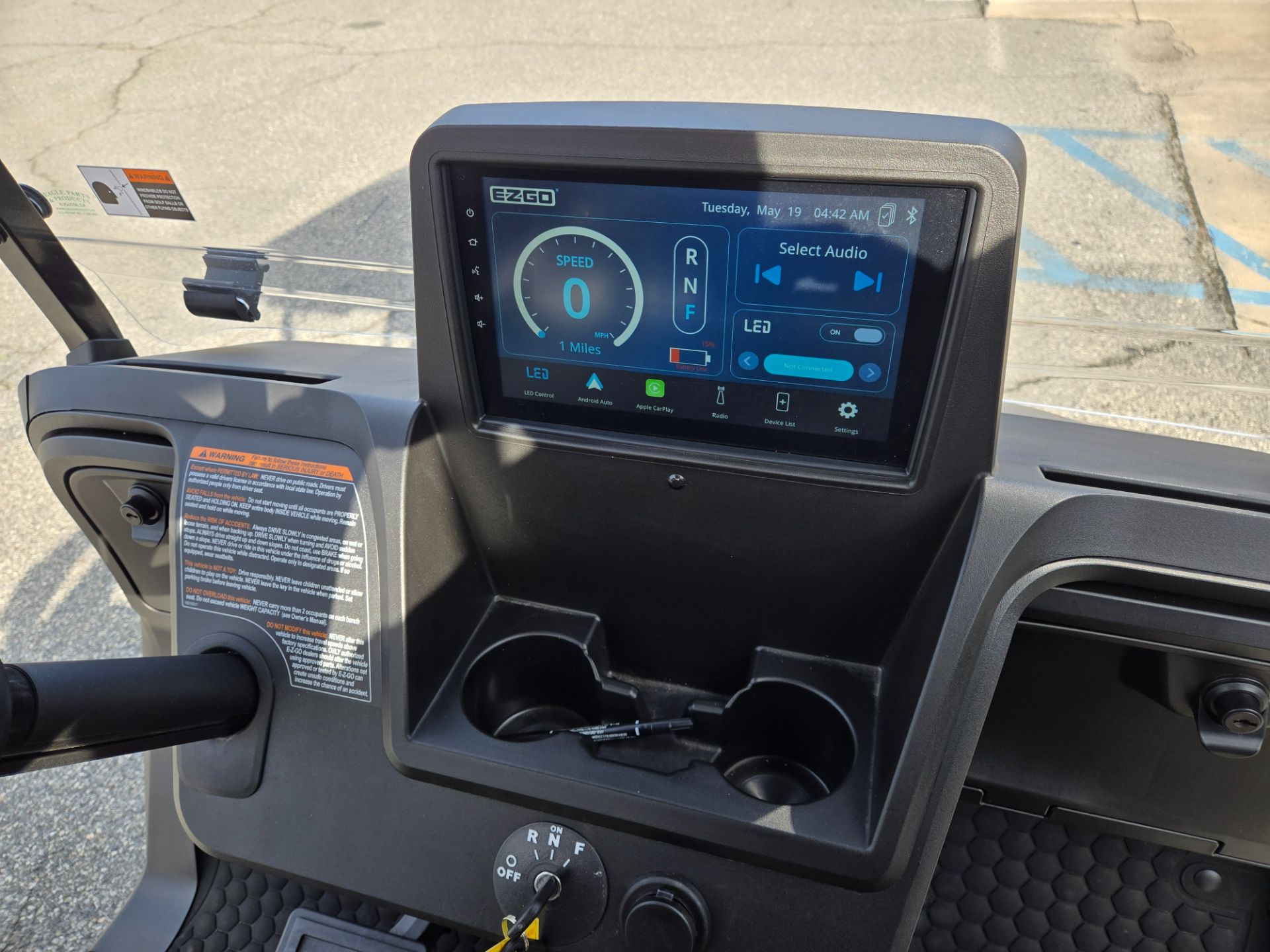 2026 E-Z-GO RXV 4 Touring S Elite Lithium — photo 4