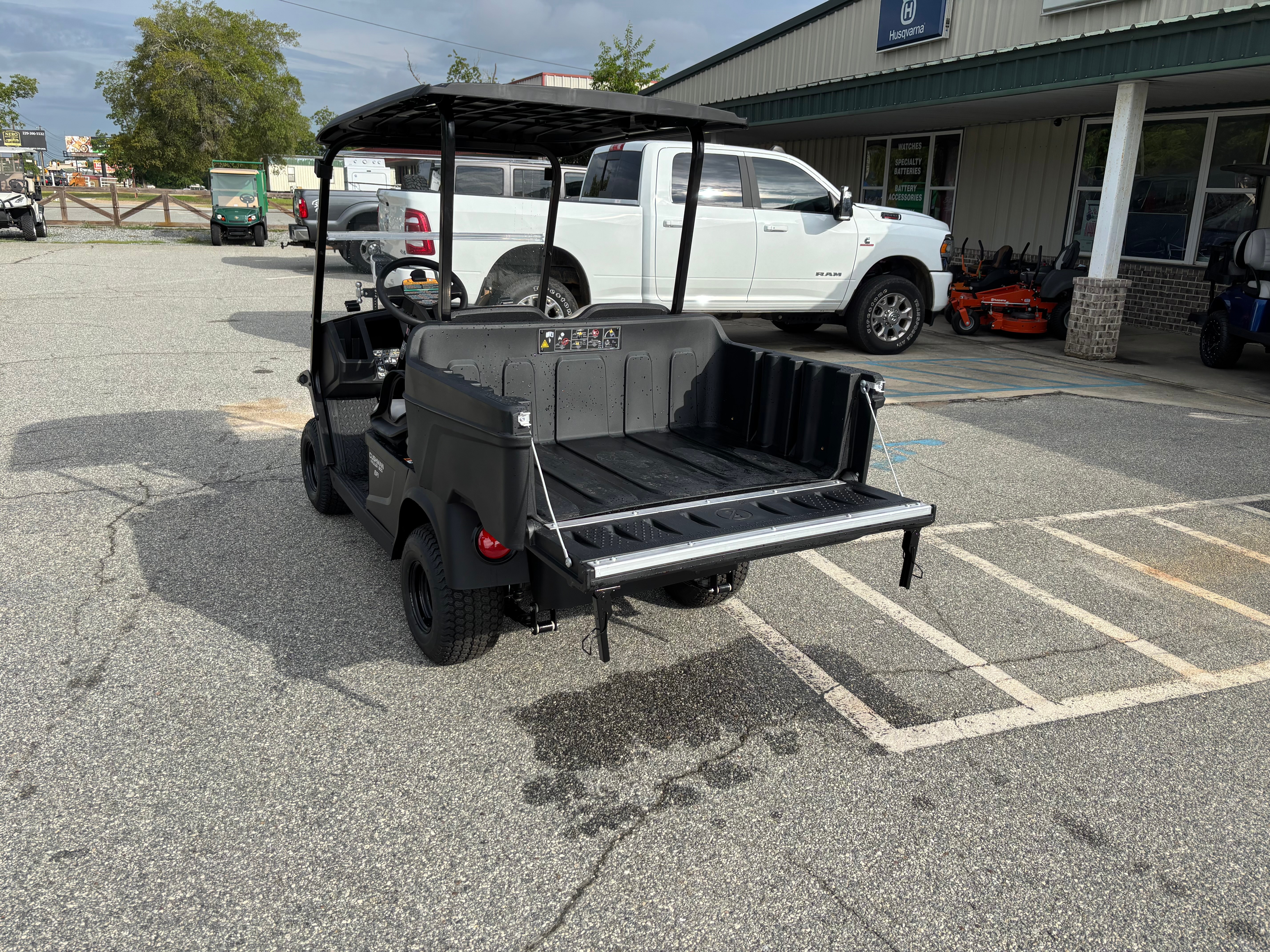 2027 EZGO CUSHMAN