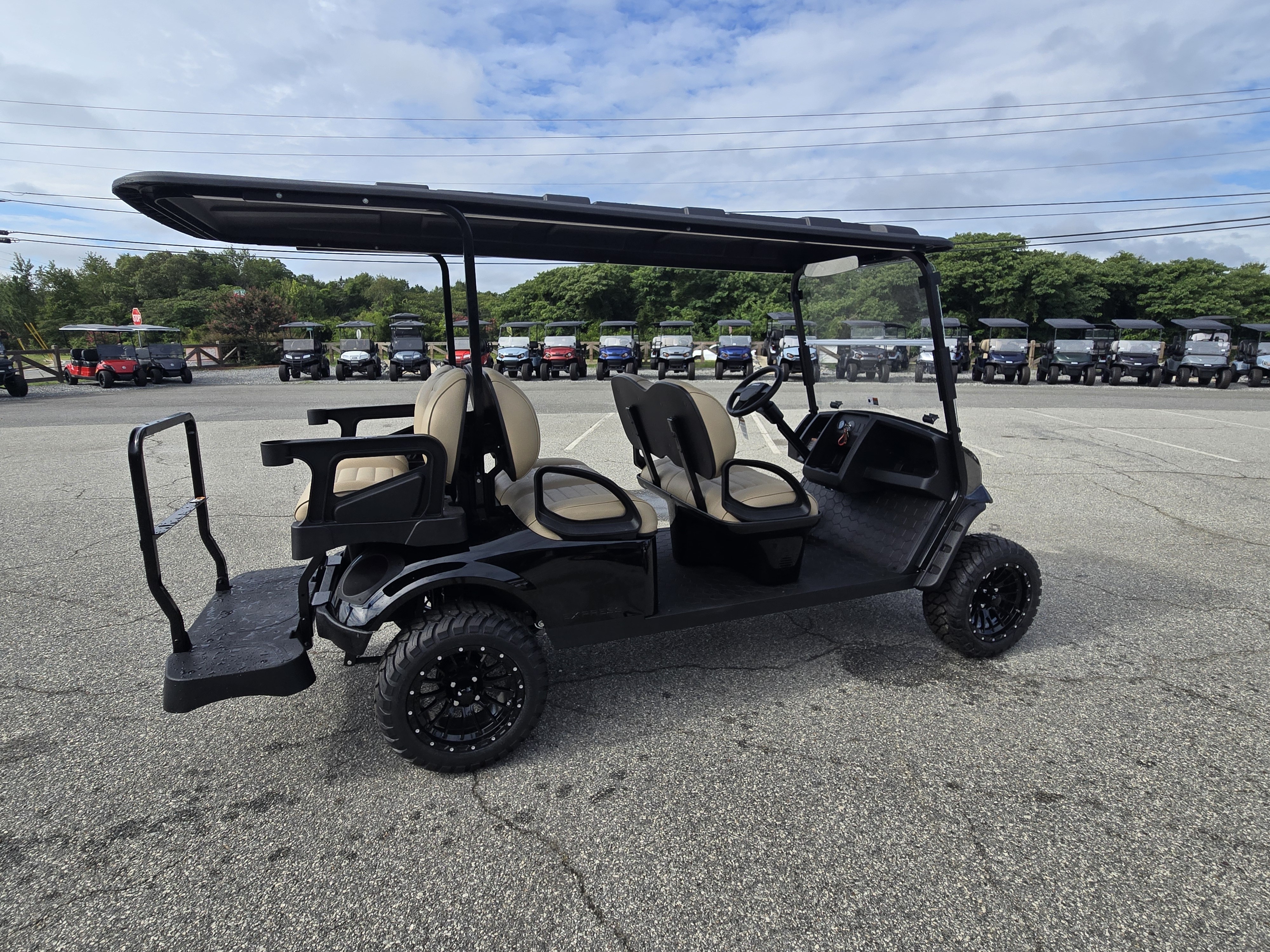 2027 E-Z-GO Express 6 Summit X 13.5-hp Gas — photo 4