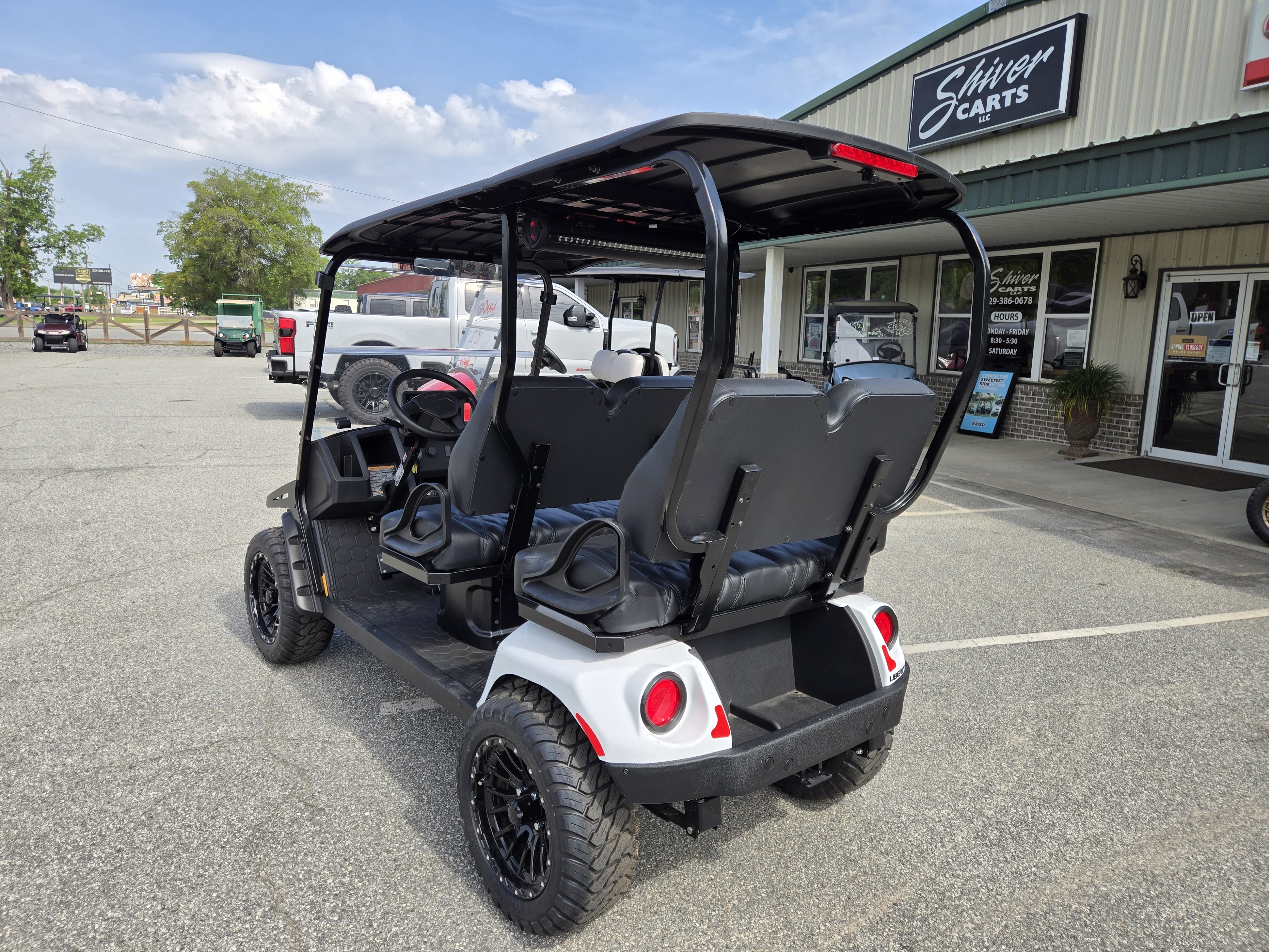 2026 E-Z-GO Liberty Summit X ELiTE Lithium — photo 3