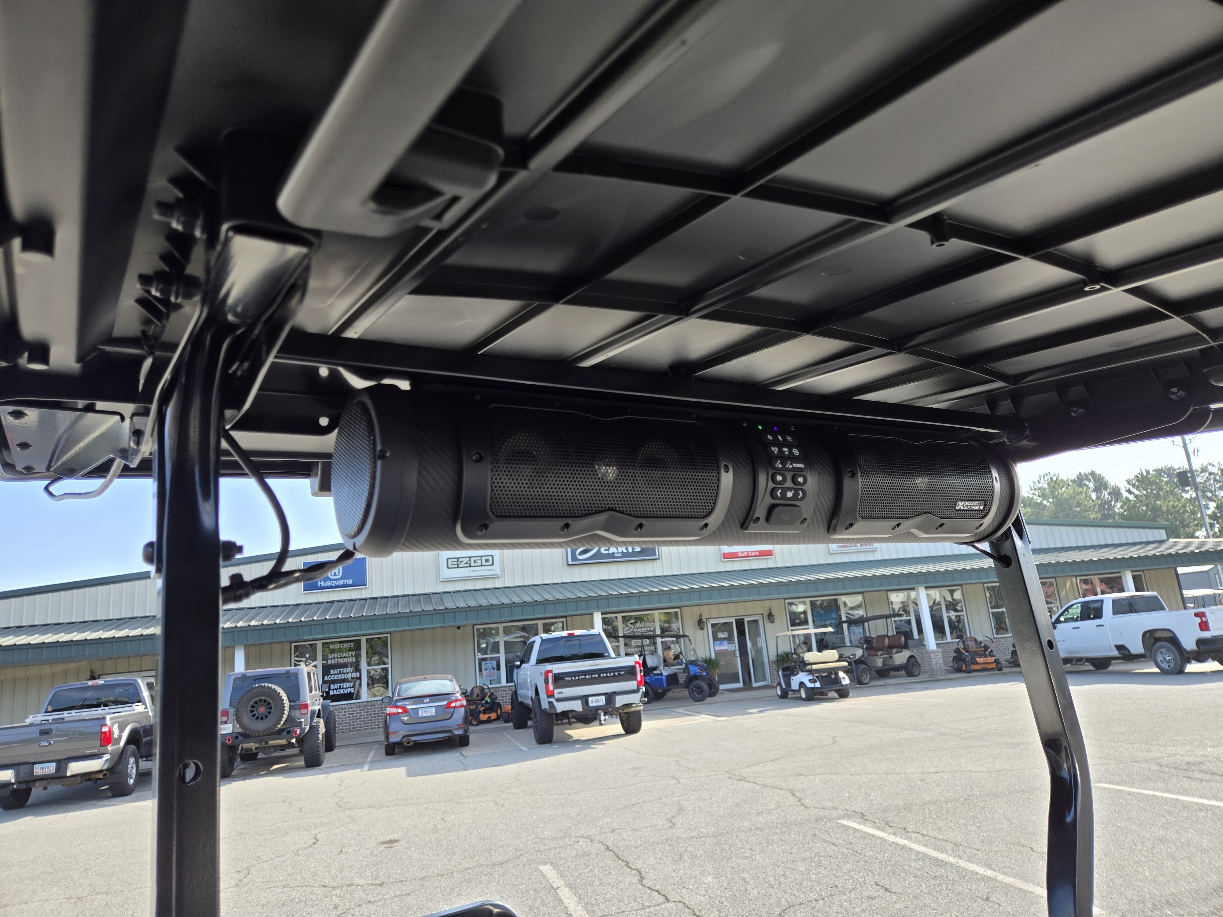 2026 E-Z-GO RXV 4 Summit XT Elite Lithium — photo 4