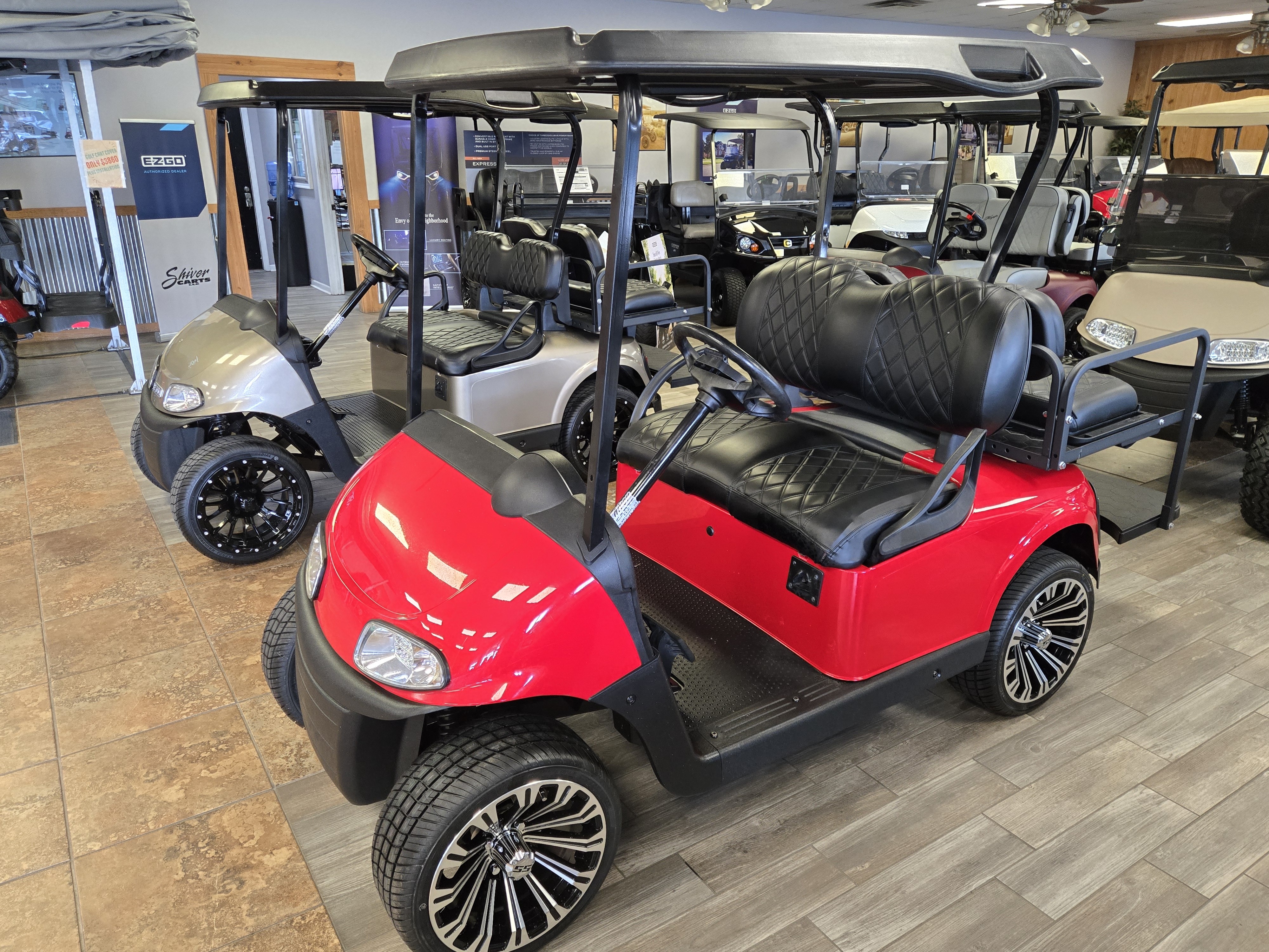 2022 EZGO RXV