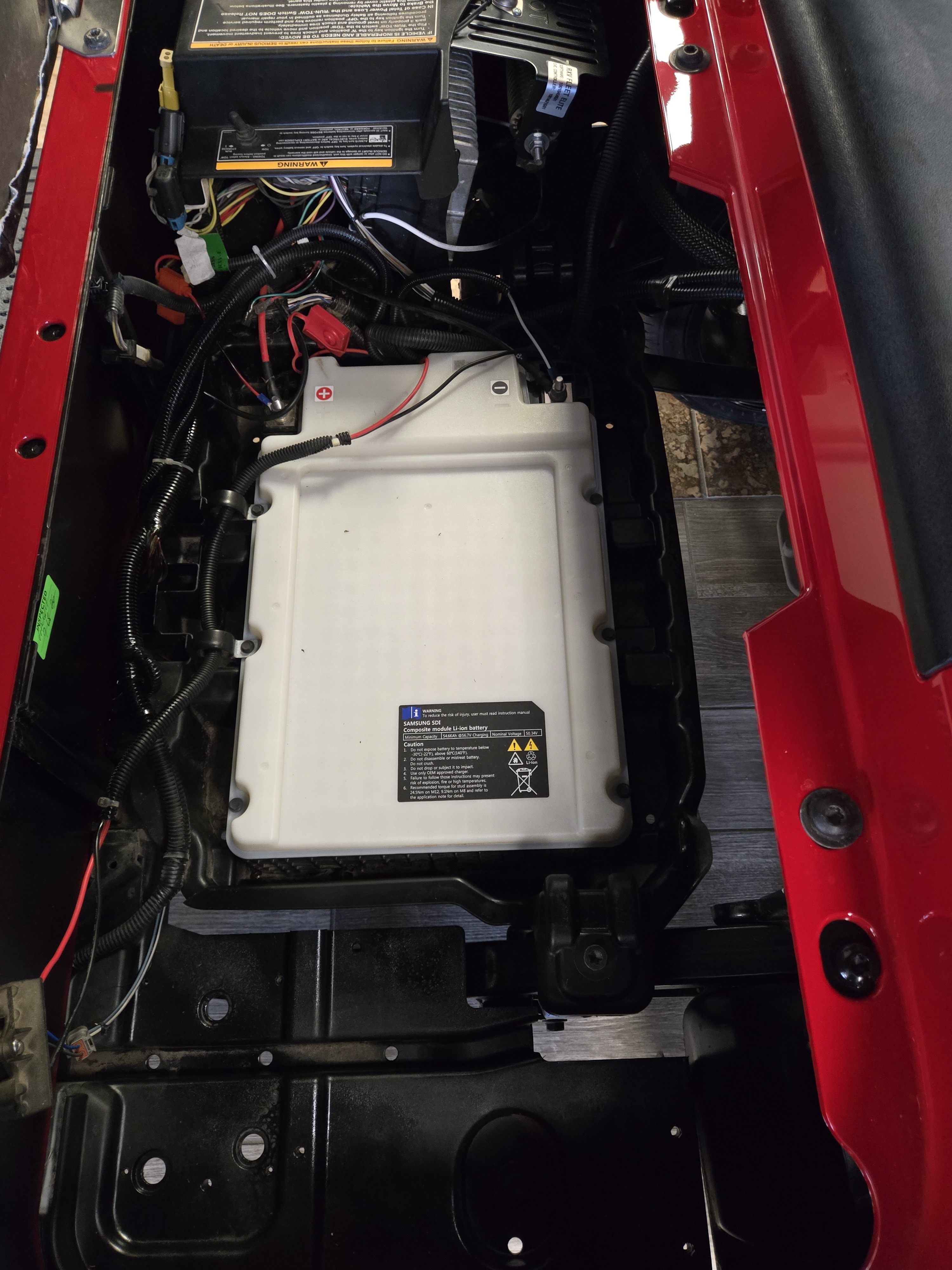 2022 EZGO RXV photo 5