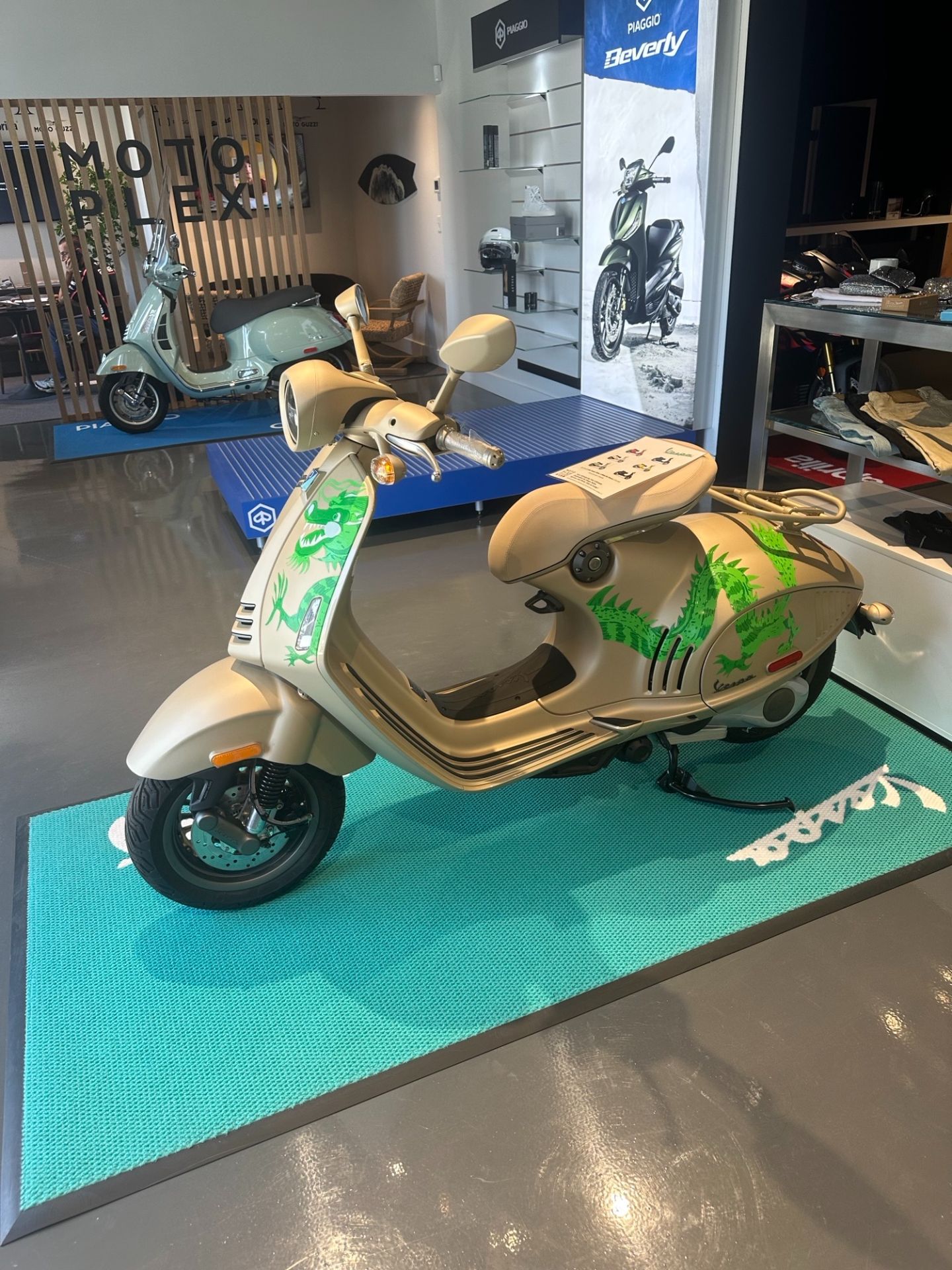 harga sean wotherspoon