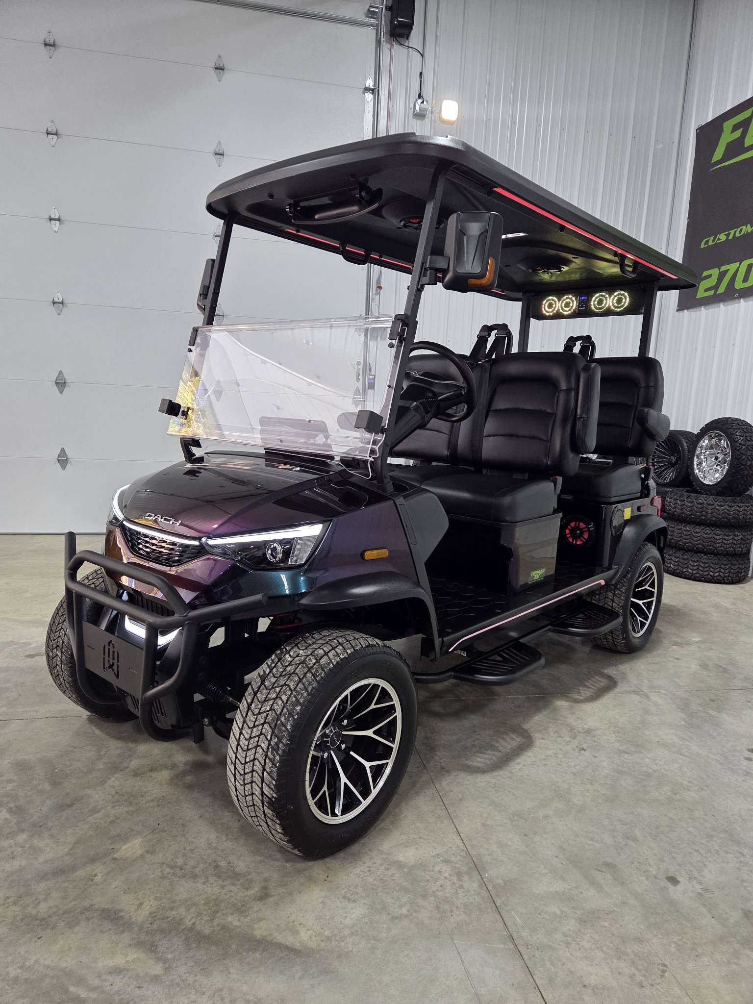 2027 Dach Vehicles