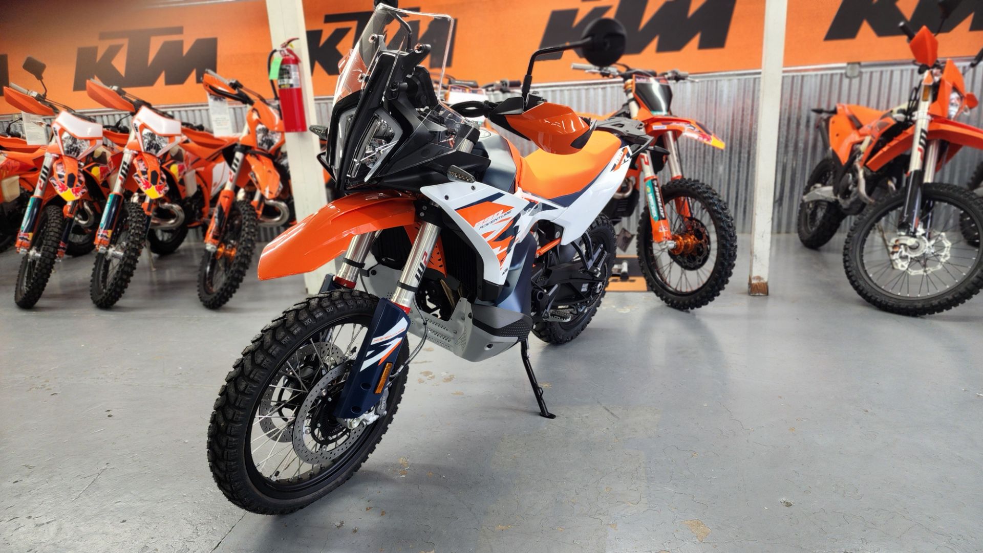 New 2025 KTM 890 Adventure R, Bend OR | Specs, Price, Photos 