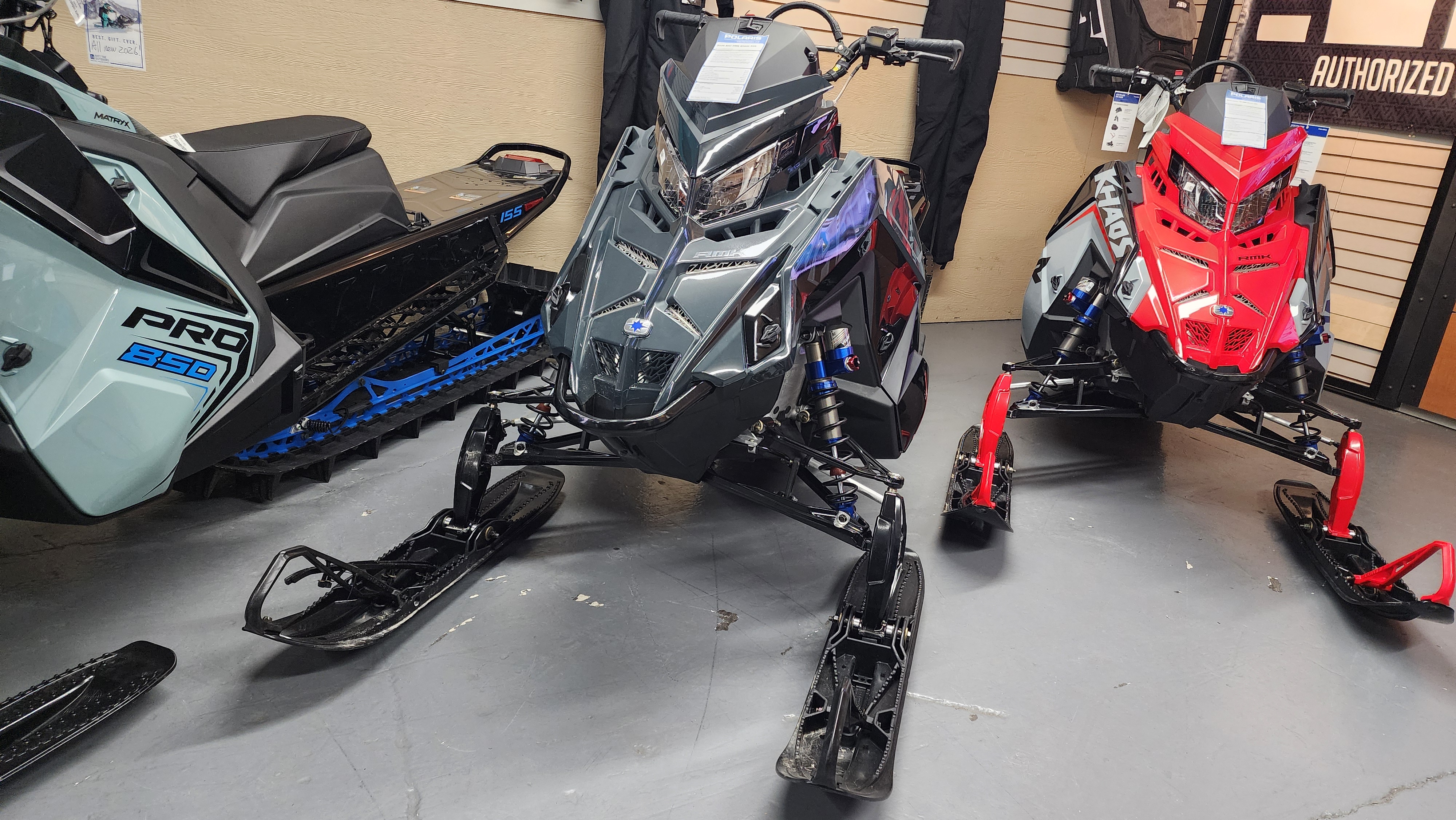 2026 Polaris 850 RMK Khaos 165 SC 2