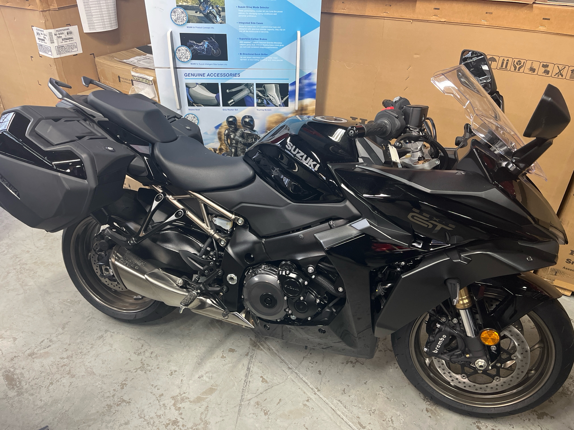 2024 Suzuki GSX-S1000GT in West Bridgewater, Massachusetts - Photo 1
