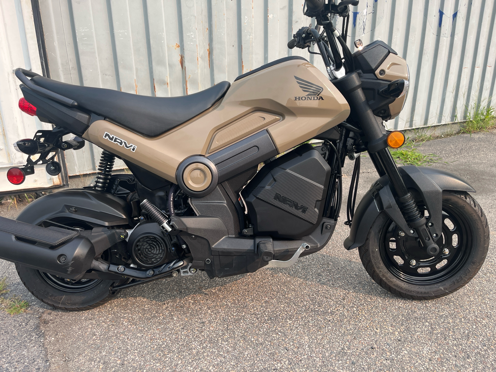 2022 Honda Navi in West Bridgewater, Massachusetts - Photo 1