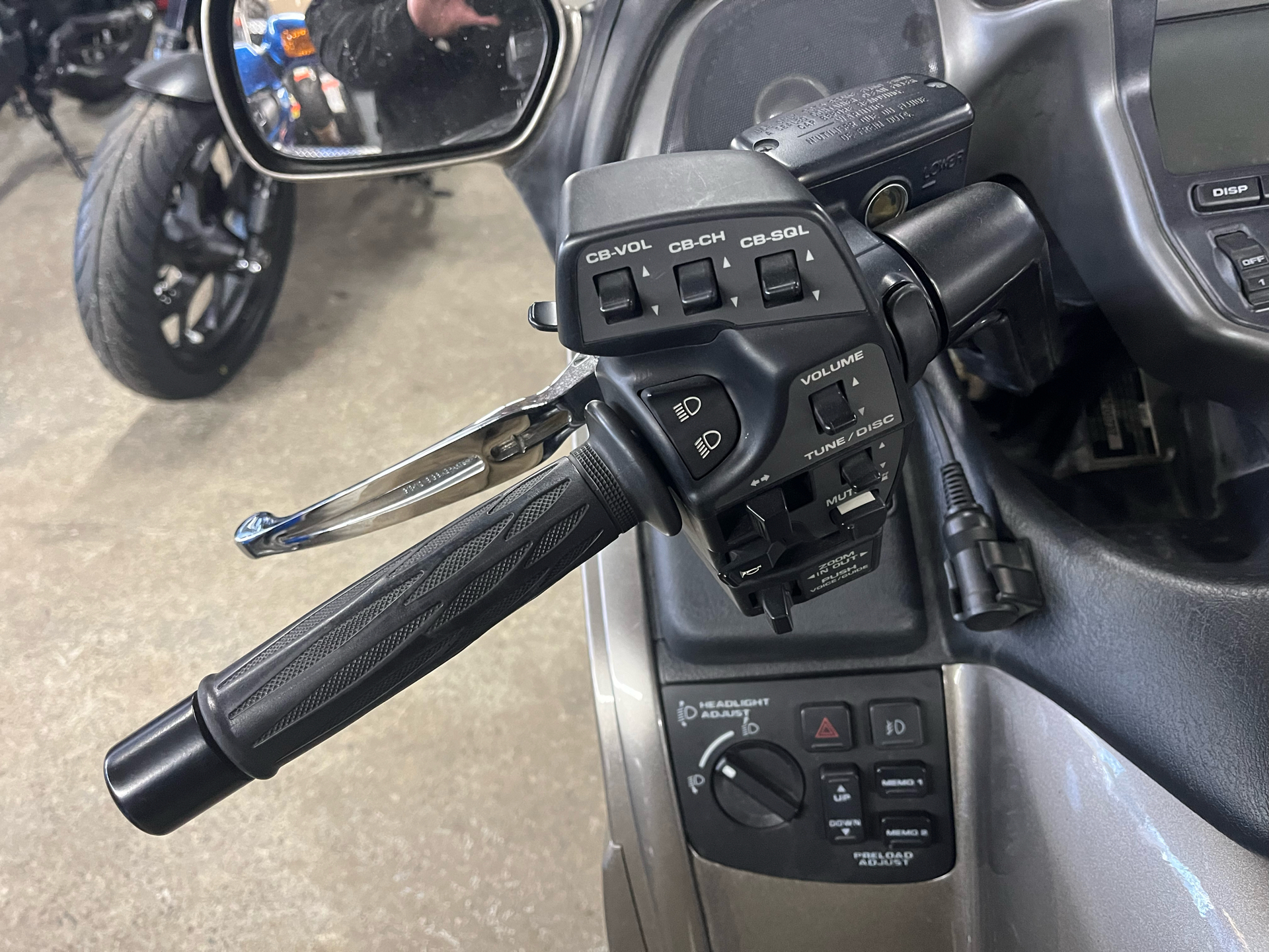 2008 Honda Gold Wing® Audio Comfort Navi ABS in West Bridgewater, Massachusetts - Photo 7