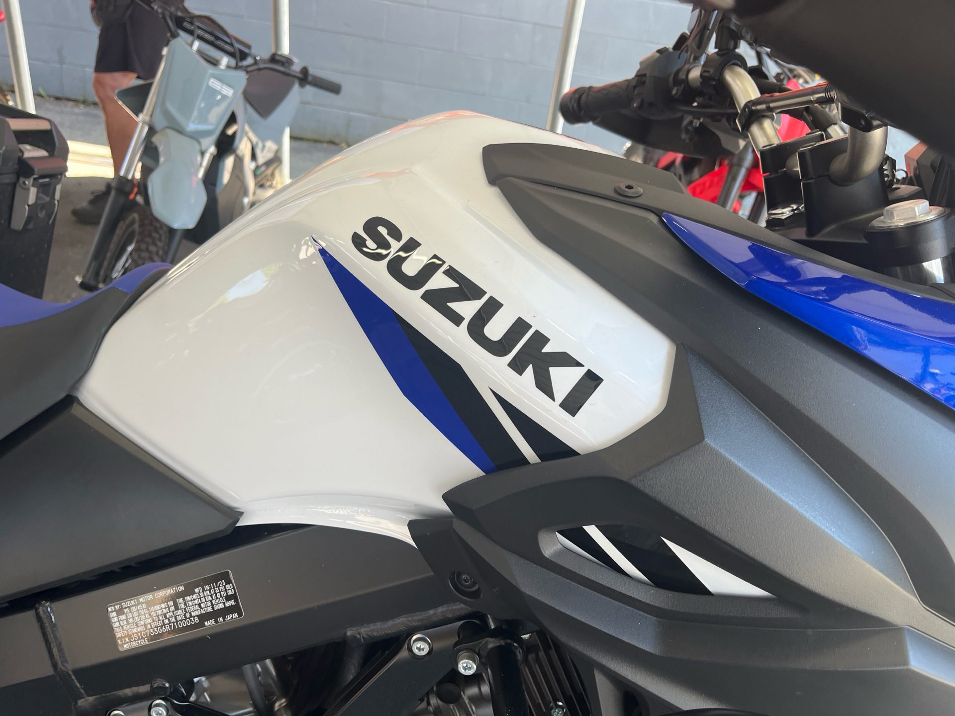 2024 Suzuki V-Strom 650XT Adventure in West Bridgewater, Massachusetts - Photo 2